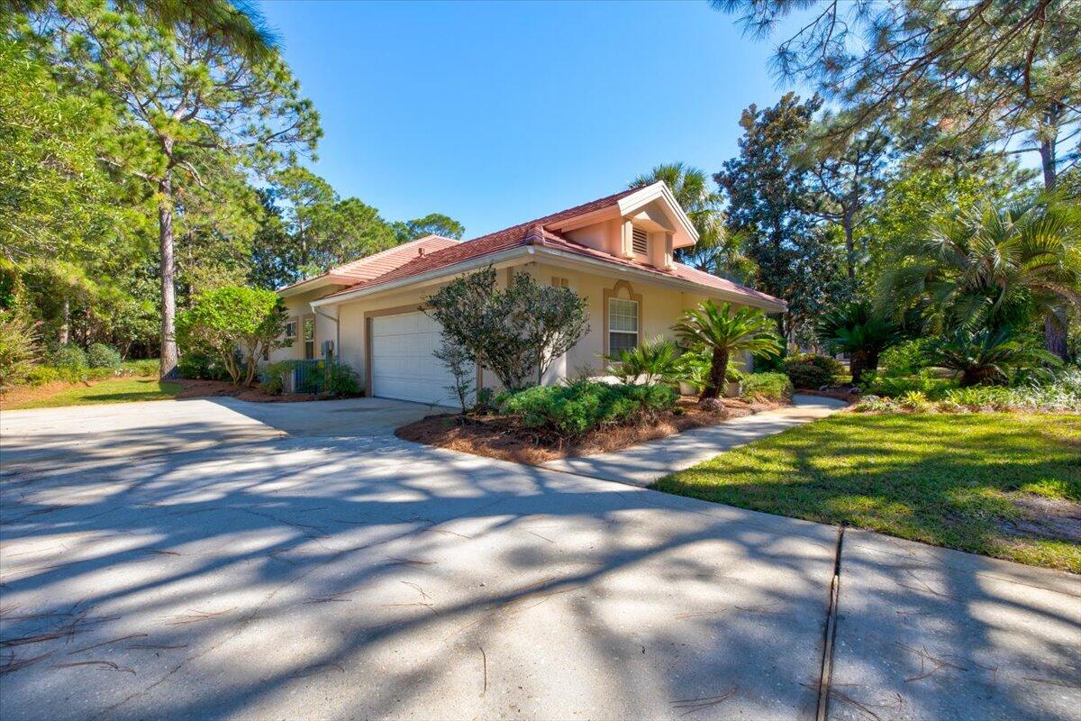 BAYTOWNE AVE EAST - Residential