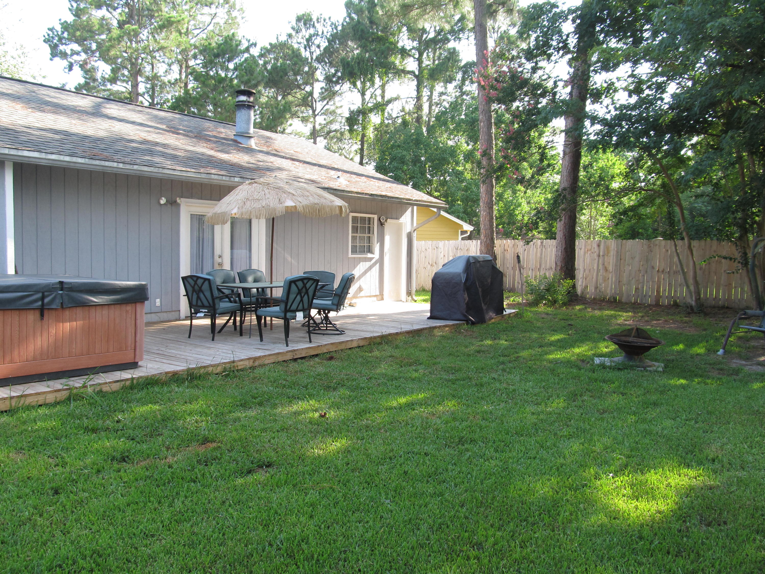 PINE MEADOWS - Residential