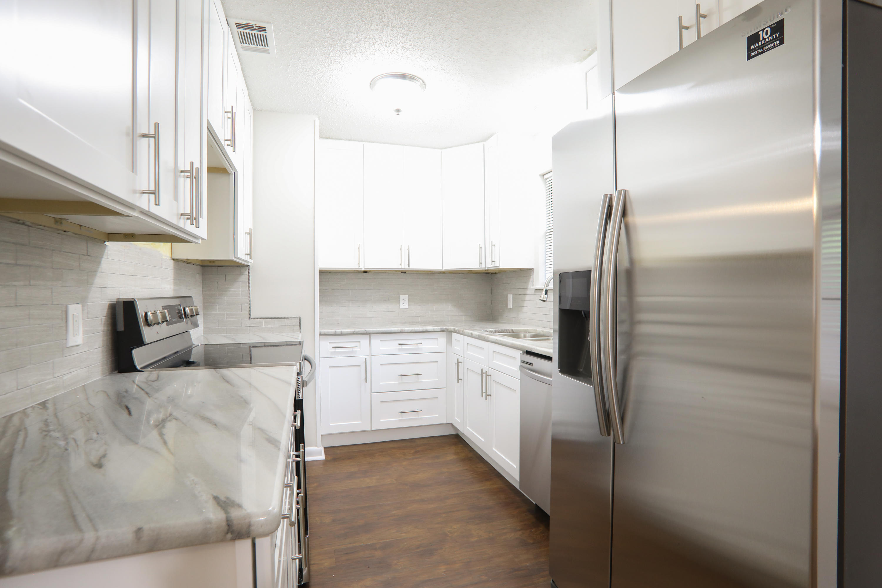 CRESTVIEW - Residential