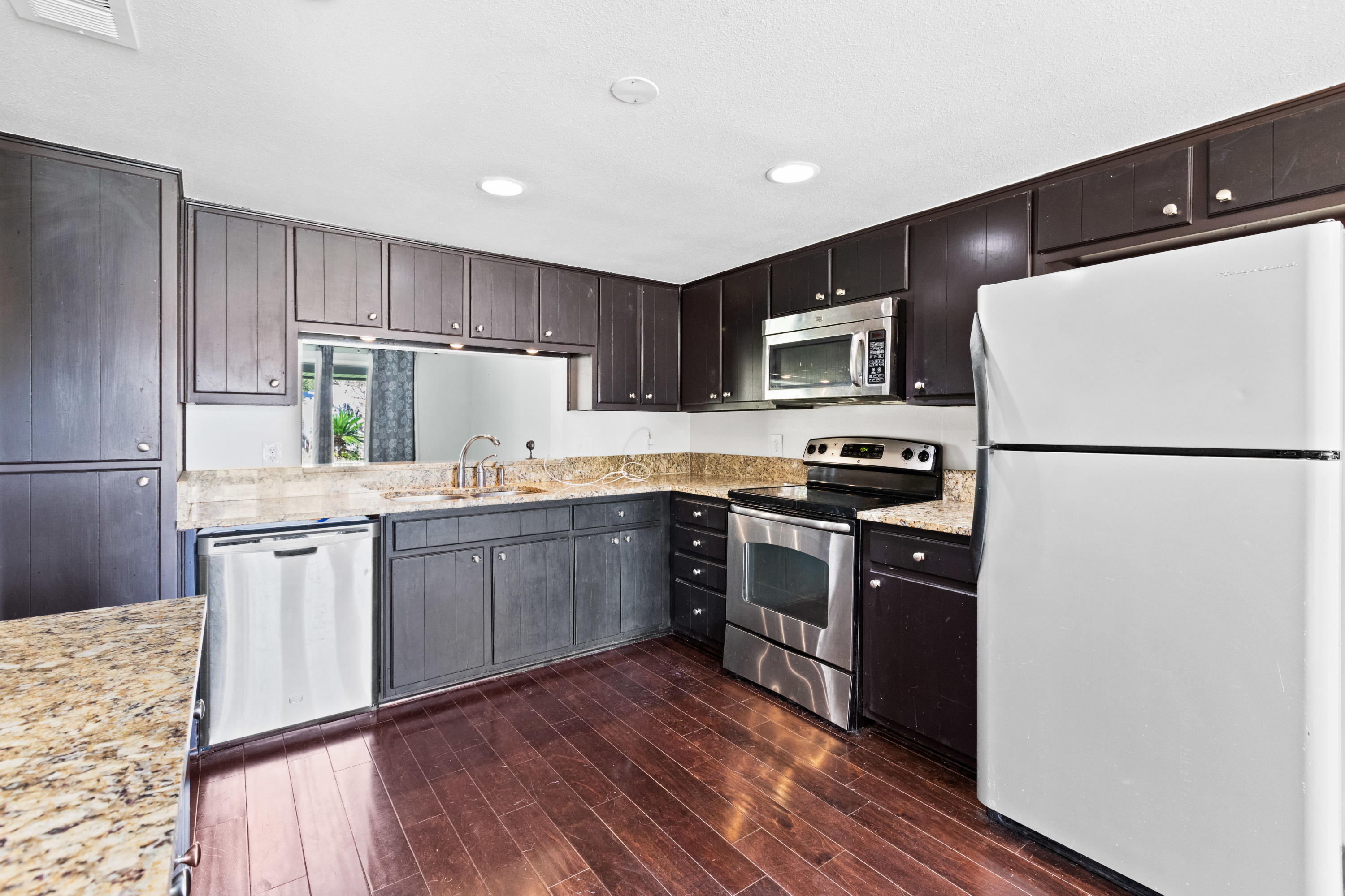 SPRING LAKE #2 - Residential