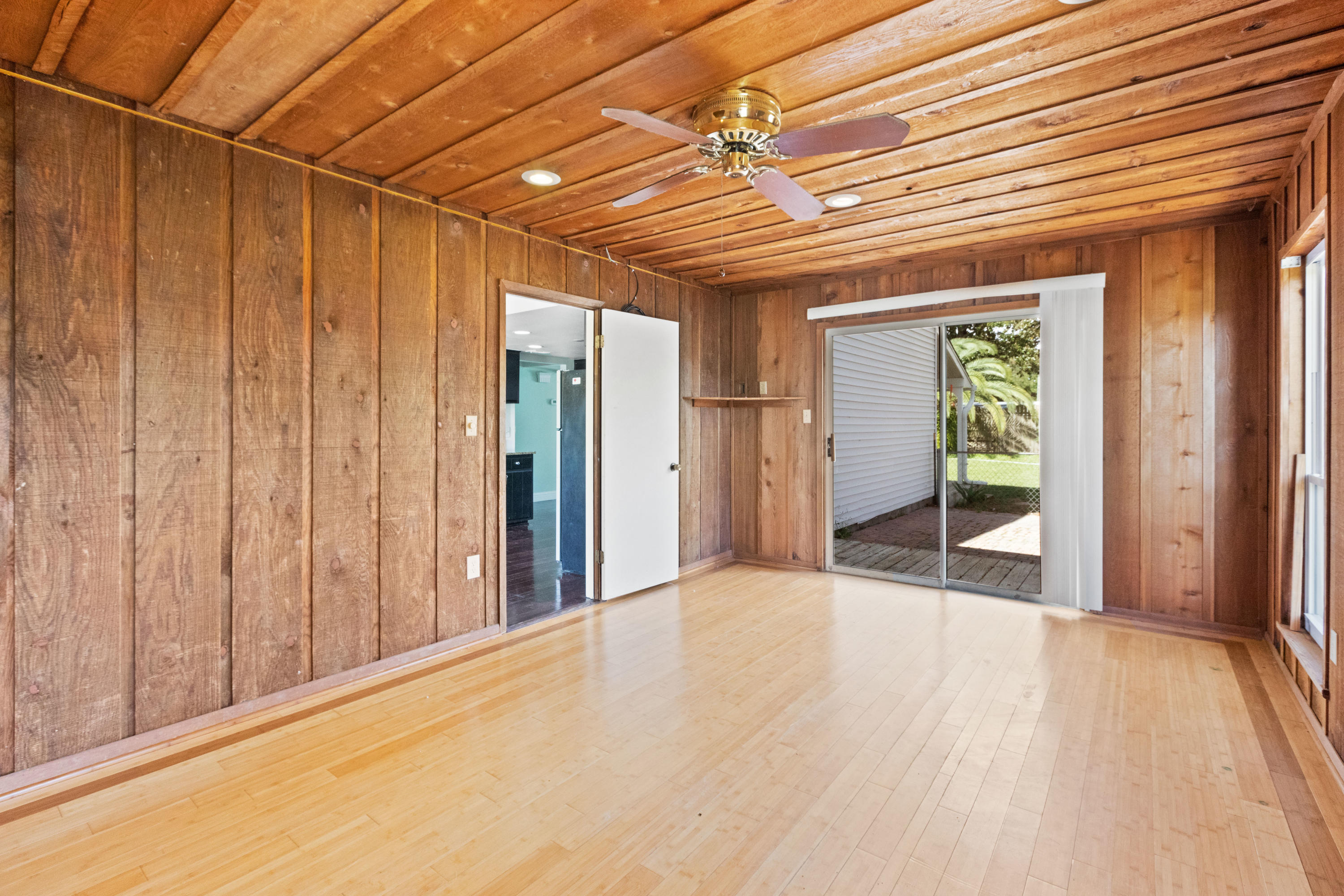 SPRING LAKE #2 - Residential