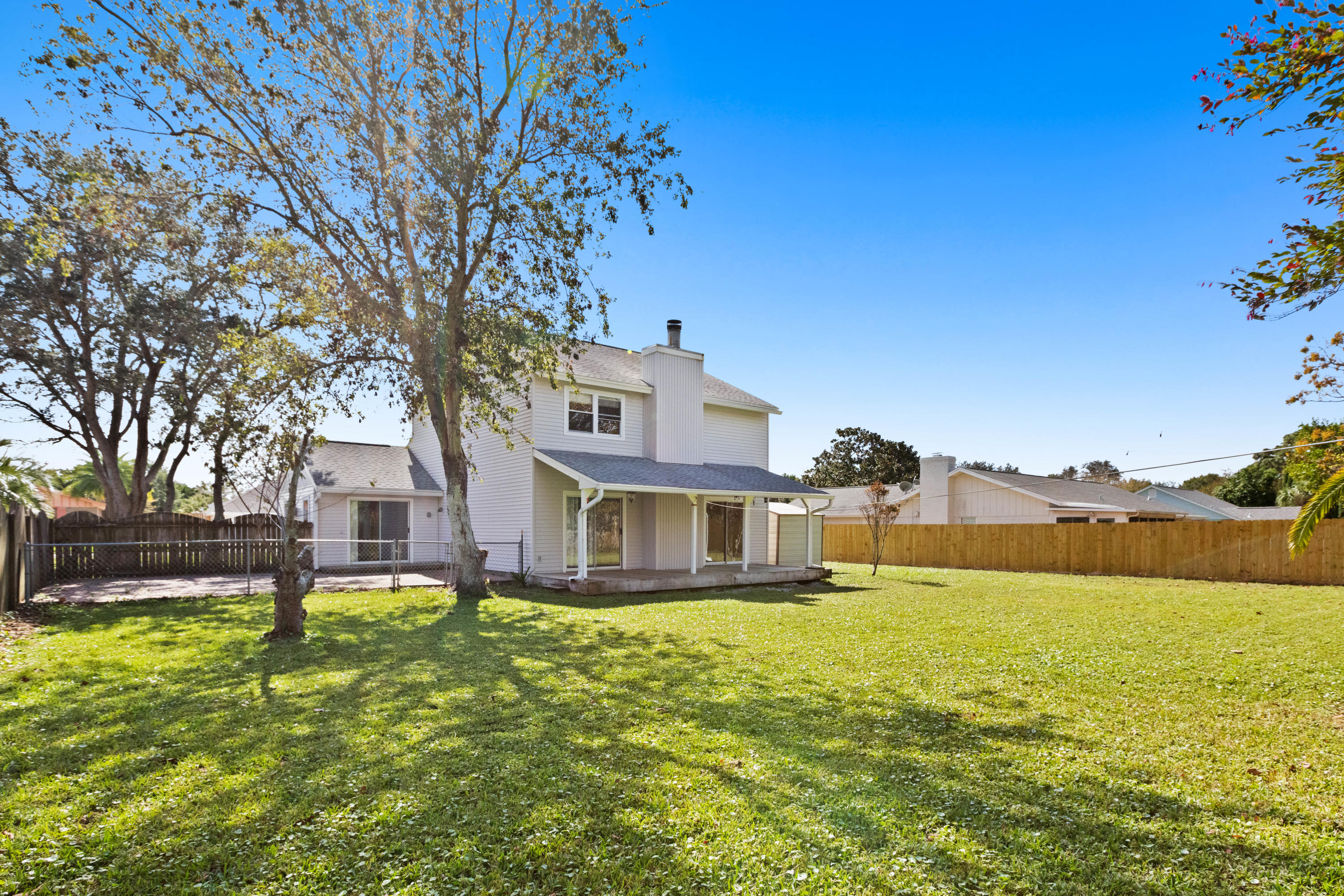 SPRING LAKE #2 - Residential