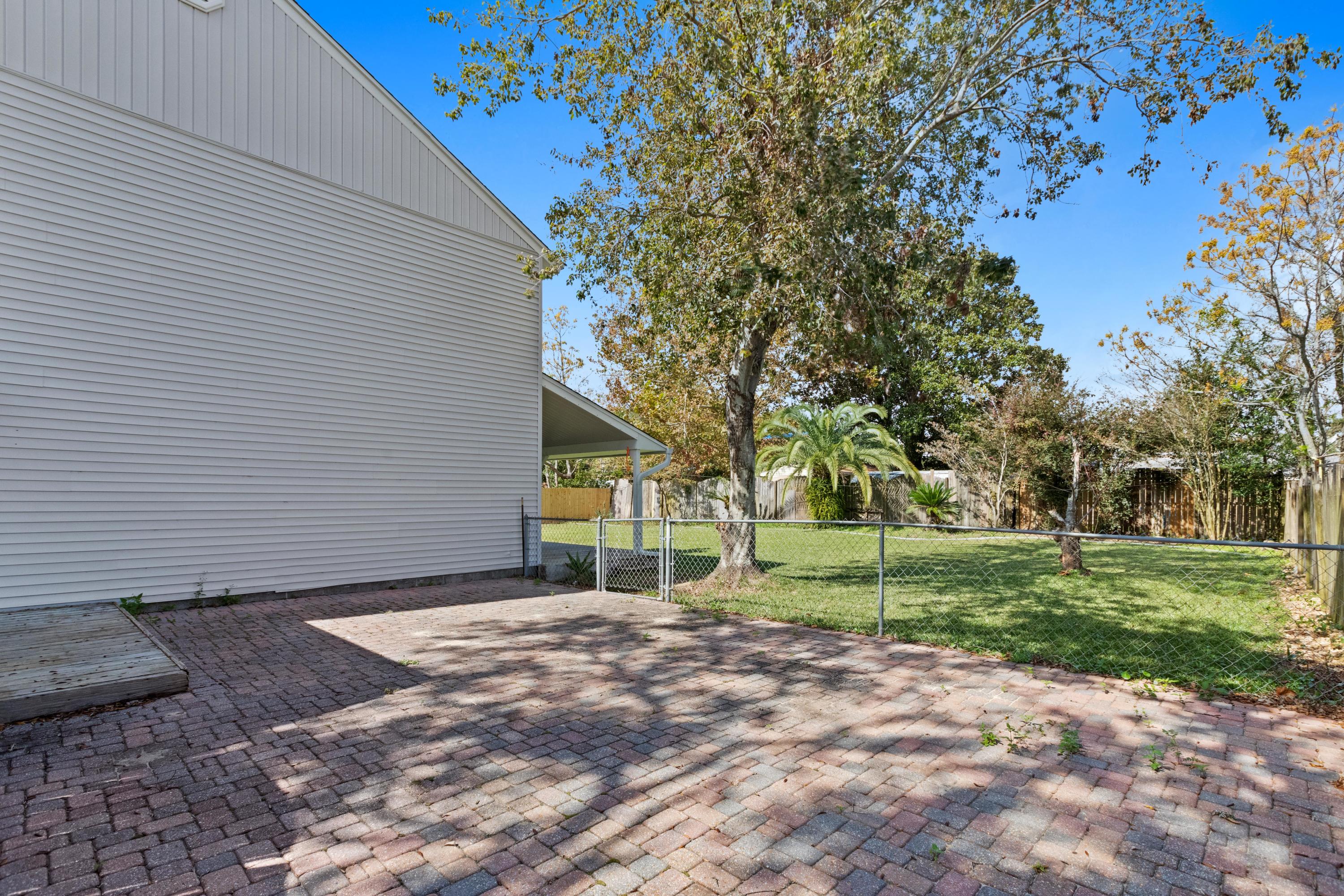 SPRING LAKE #2 - Residential