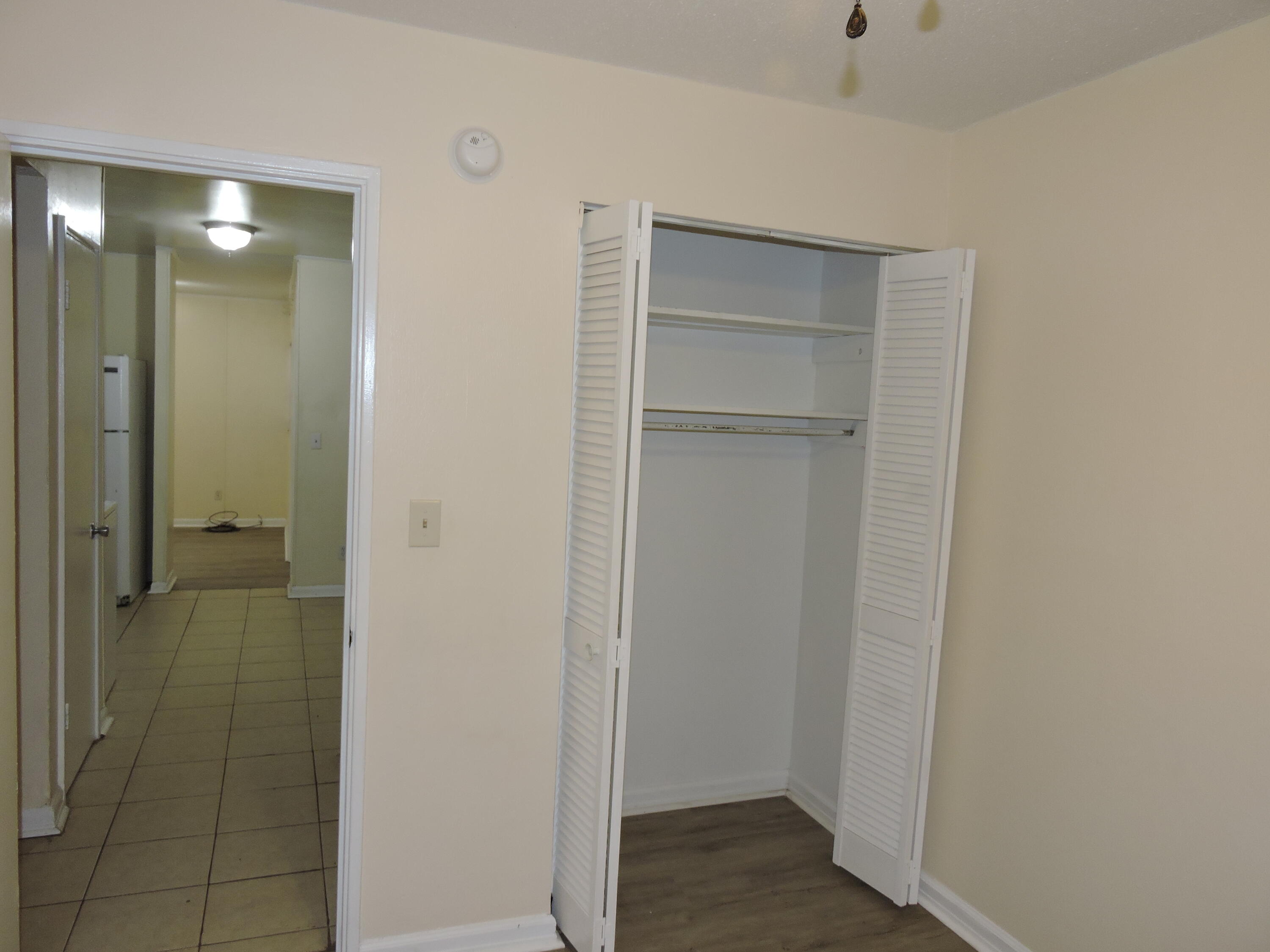 CRESTVIEW HEIGHTS - Residential Lease