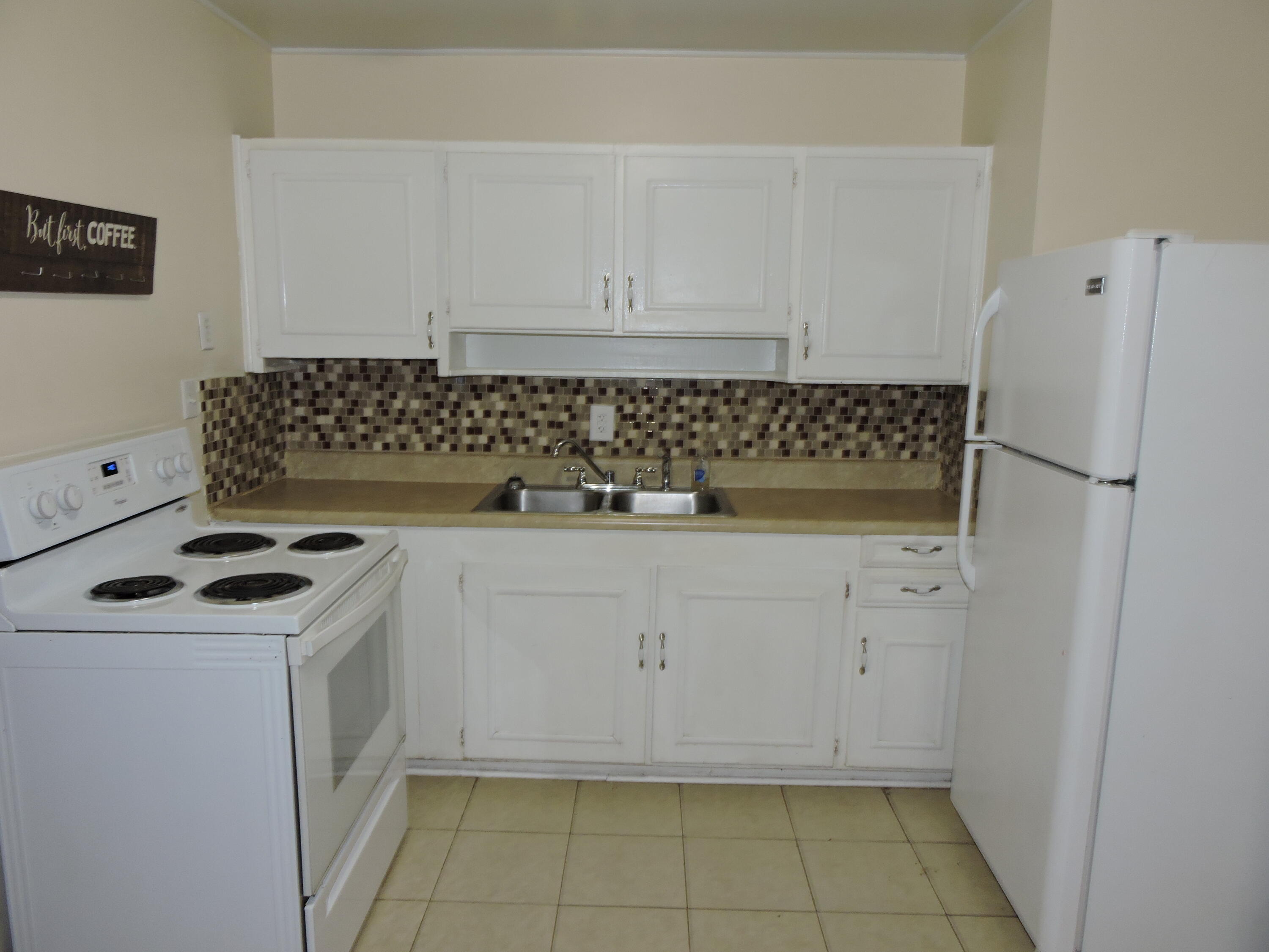 CRESTVIEW HEIGHTS - Residential Lease