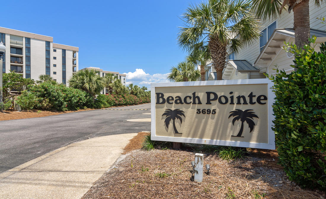 BEACH POINTE T/H - Residential