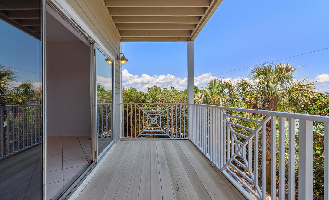 BEACH POINTE T/H - Residential