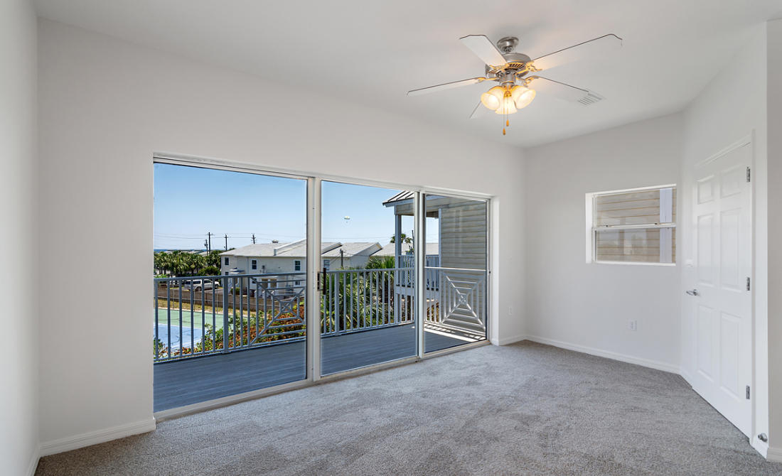 BEACH POINTE T/H - Residential