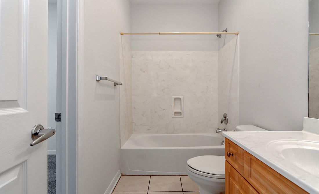 BEACH POINTE T/H - Residential