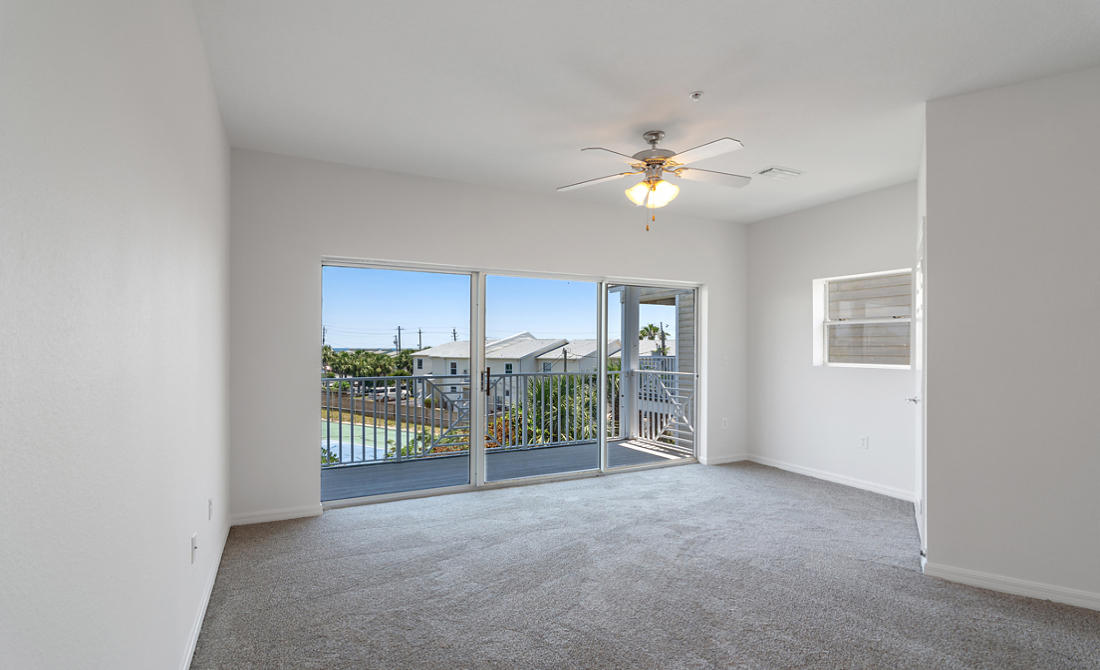 BEACH POINTE T/H - Residential