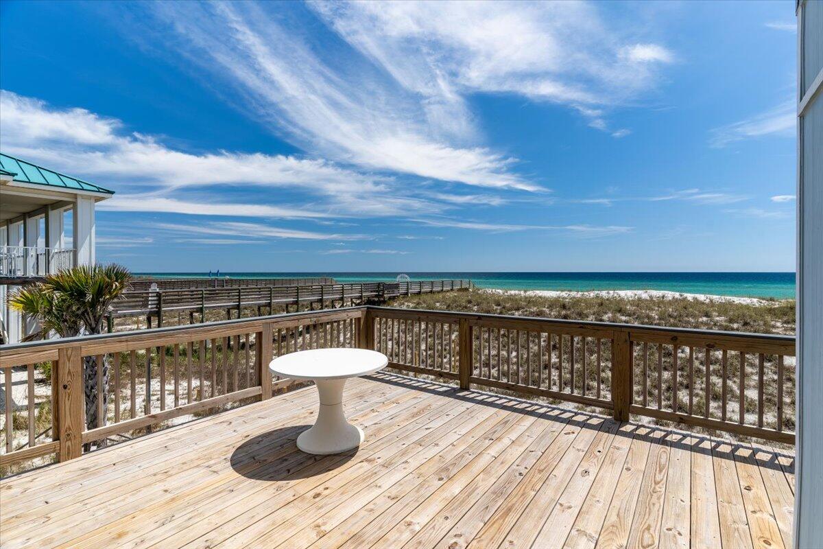 NAVARRE BEACH RESIDENTIAL - Residential