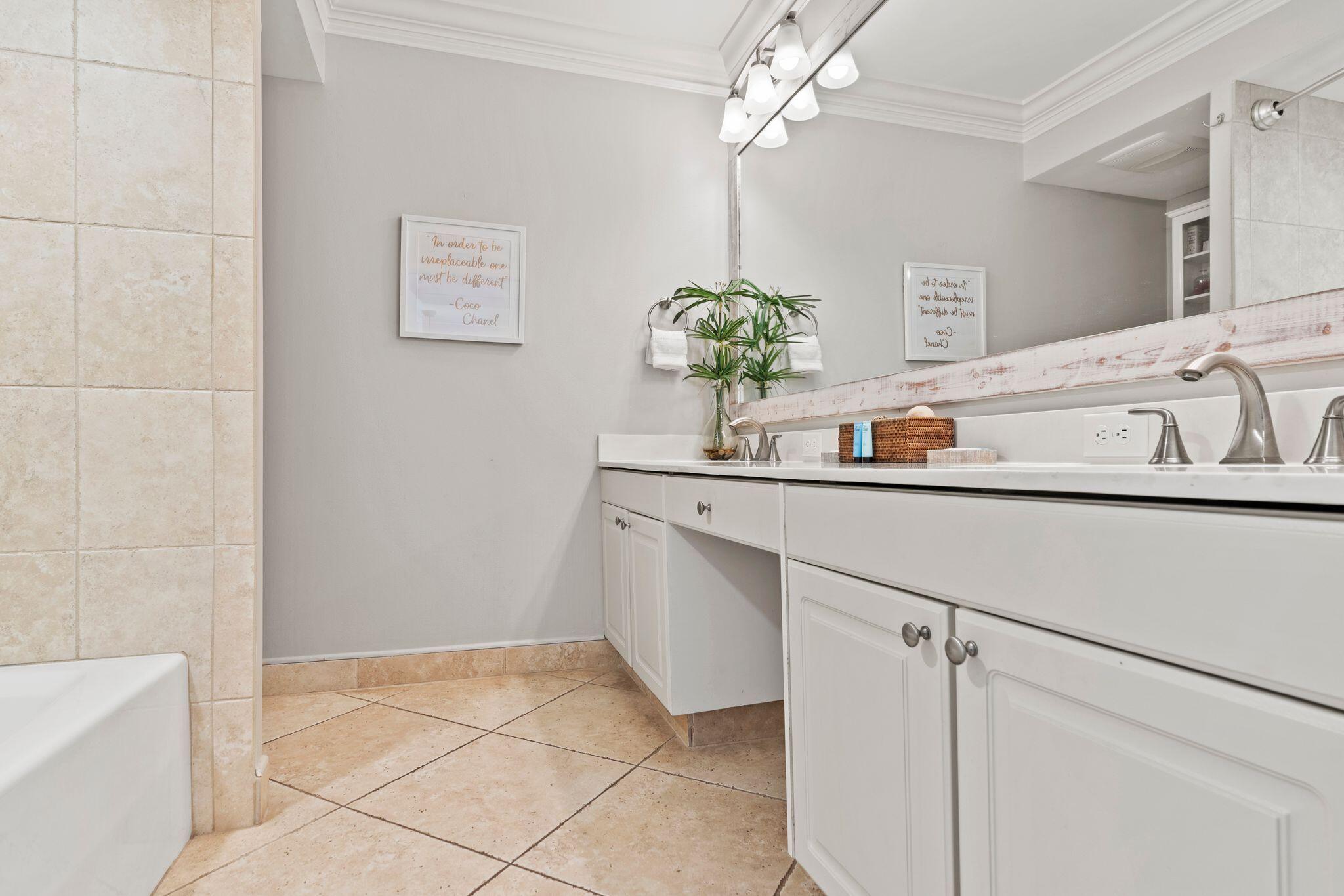 HIDDEN DUNES GULFSIDE 1 - Residential