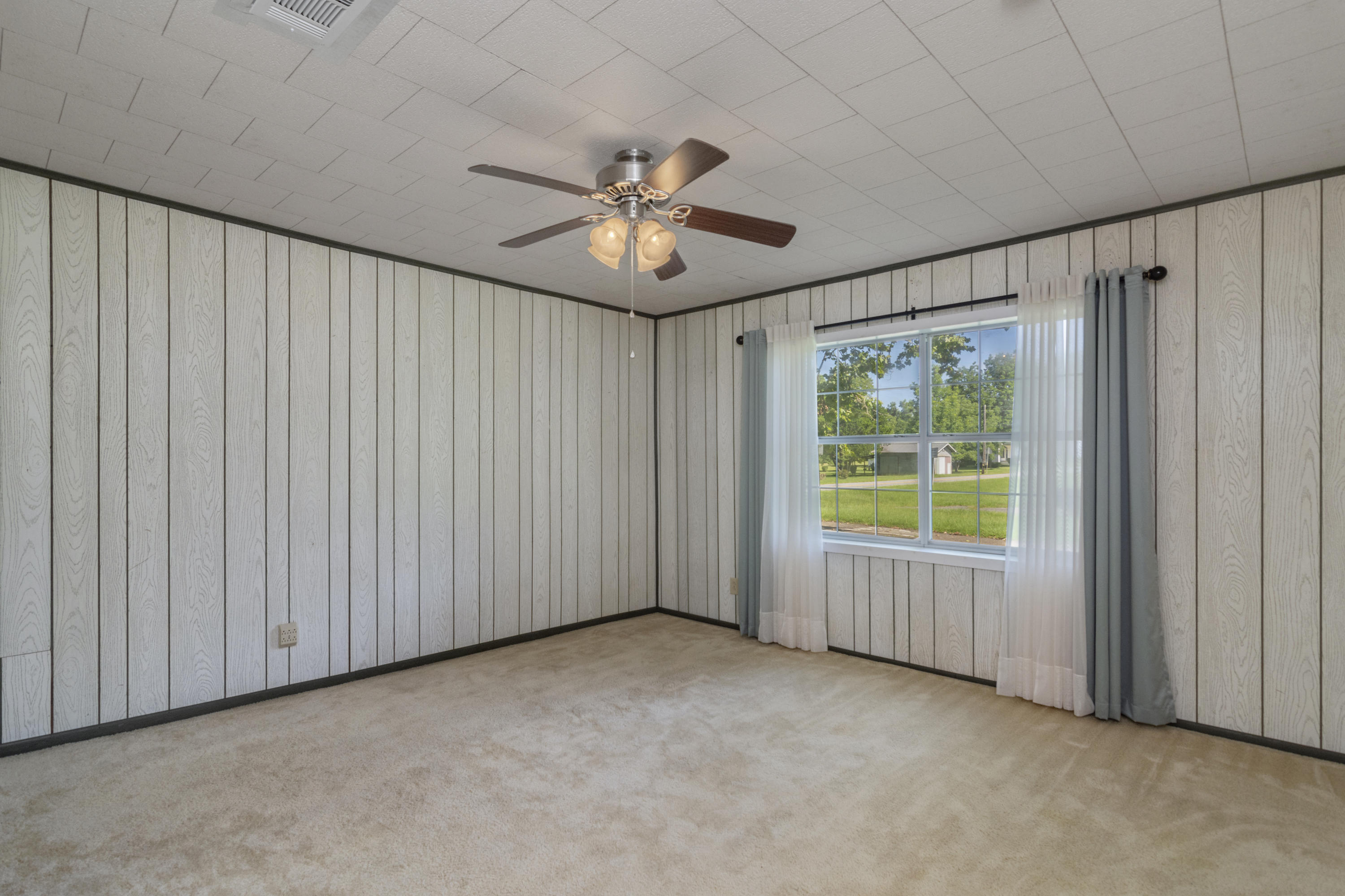 NORTH SUPERGROUP - Residential