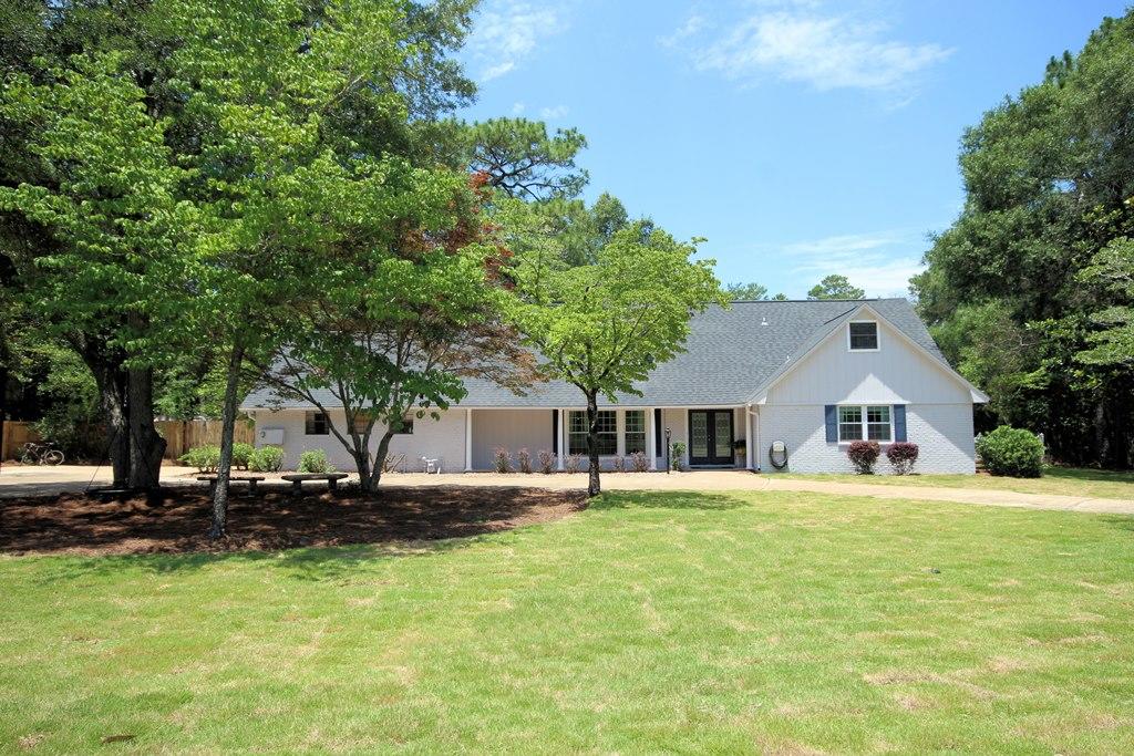 ROCKY BAYOU COUNTRY CLUB ESTATES 1 - Residential