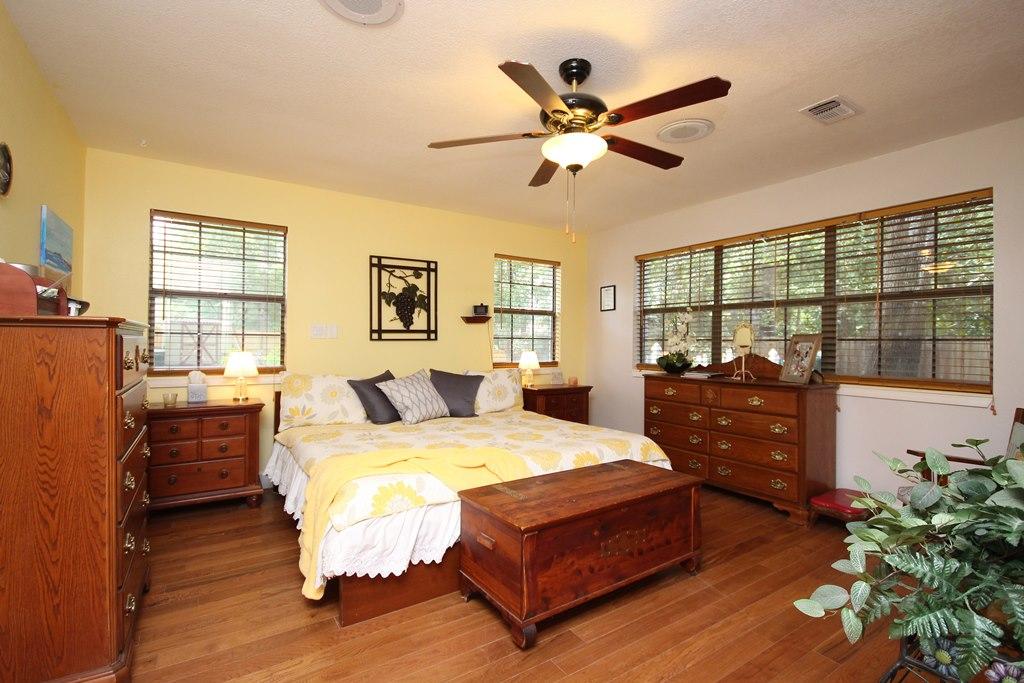 ROCKY BAYOU COUNTRY CLUB ESTATES 1 - Residential