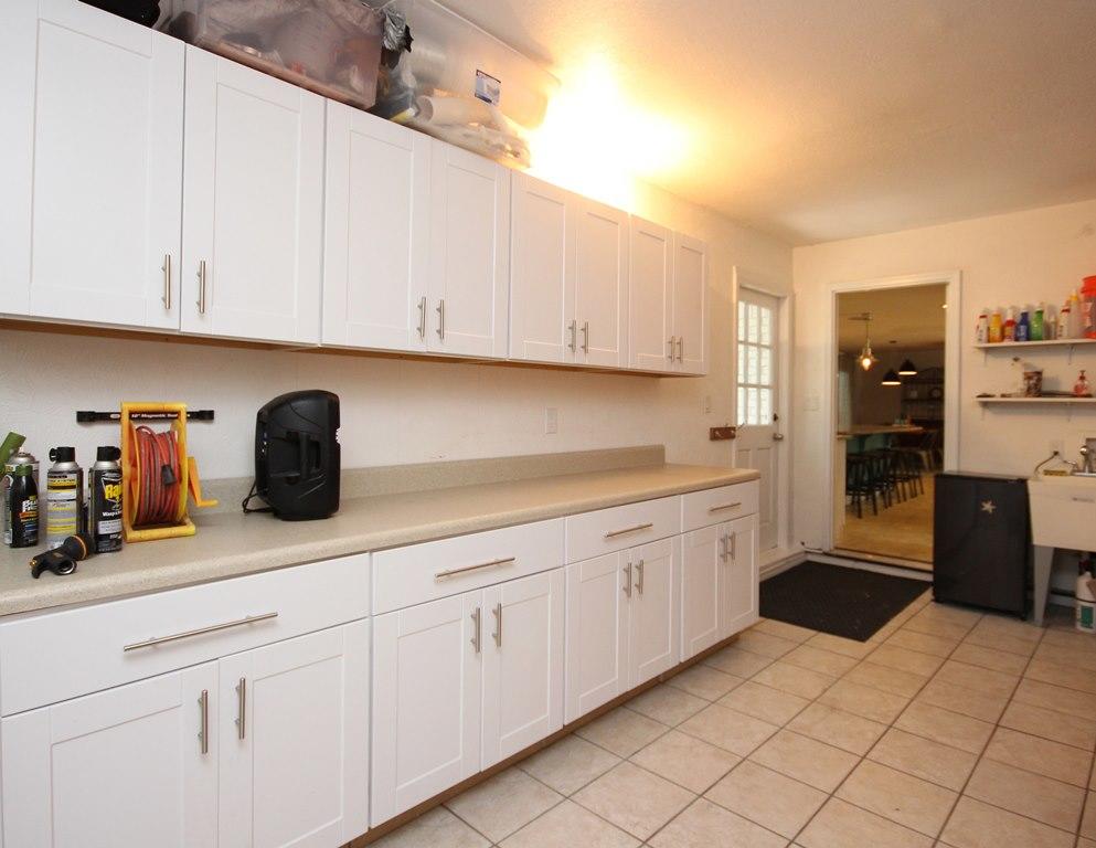 ROCKY BAYOU COUNTRY CLUB ESTATES 1 - Residential