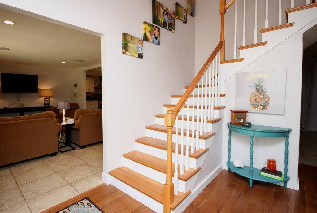 ROCKY BAYOU COUNTRY CLUB ESTATES 1 - Residential