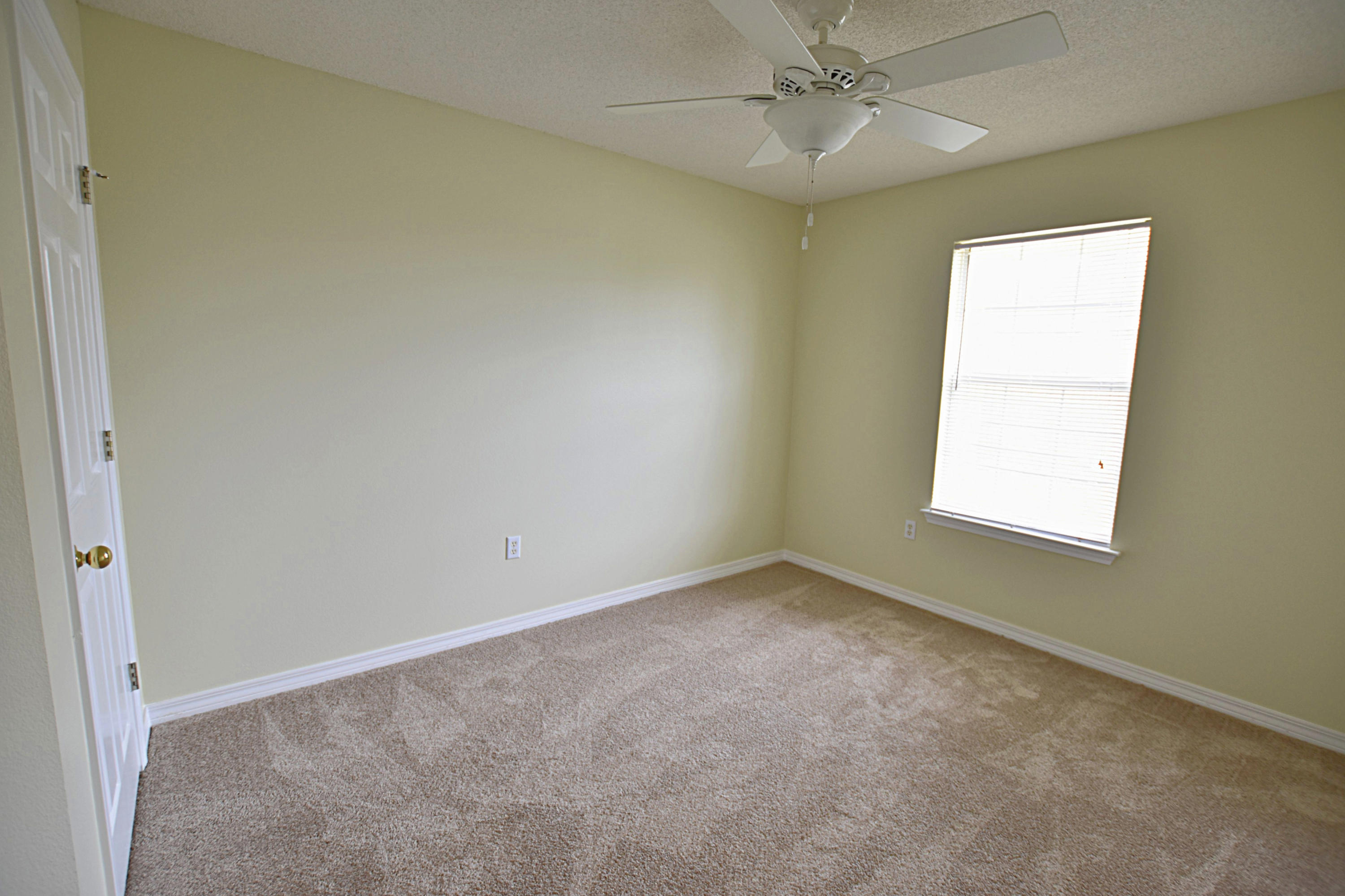 CREETWOODS - Residential