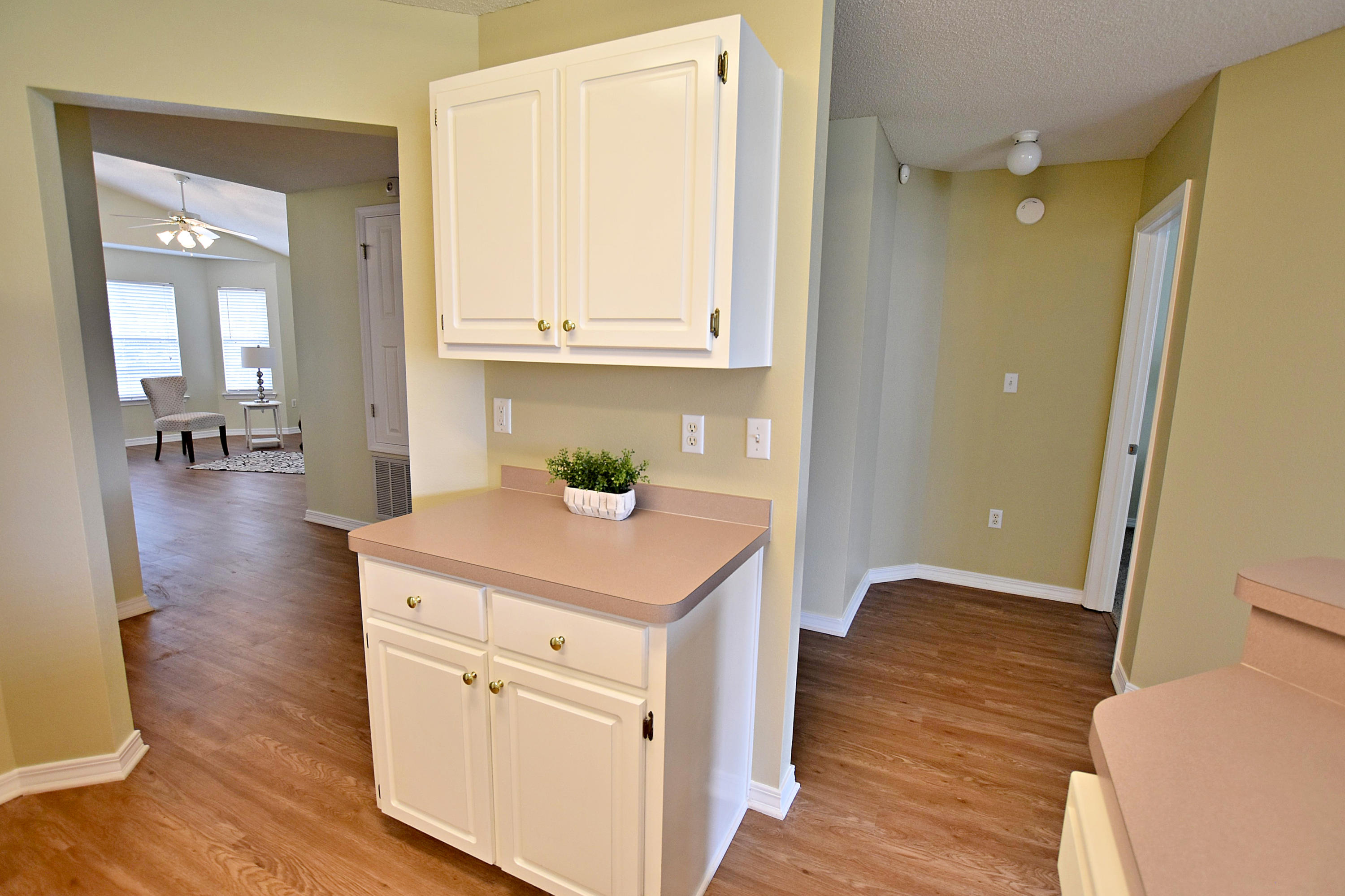 CREETWOODS - Residential