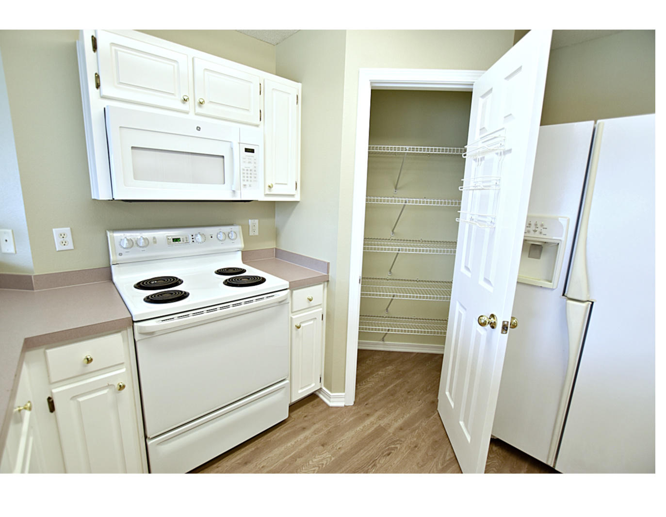 CREETWOODS - Residential