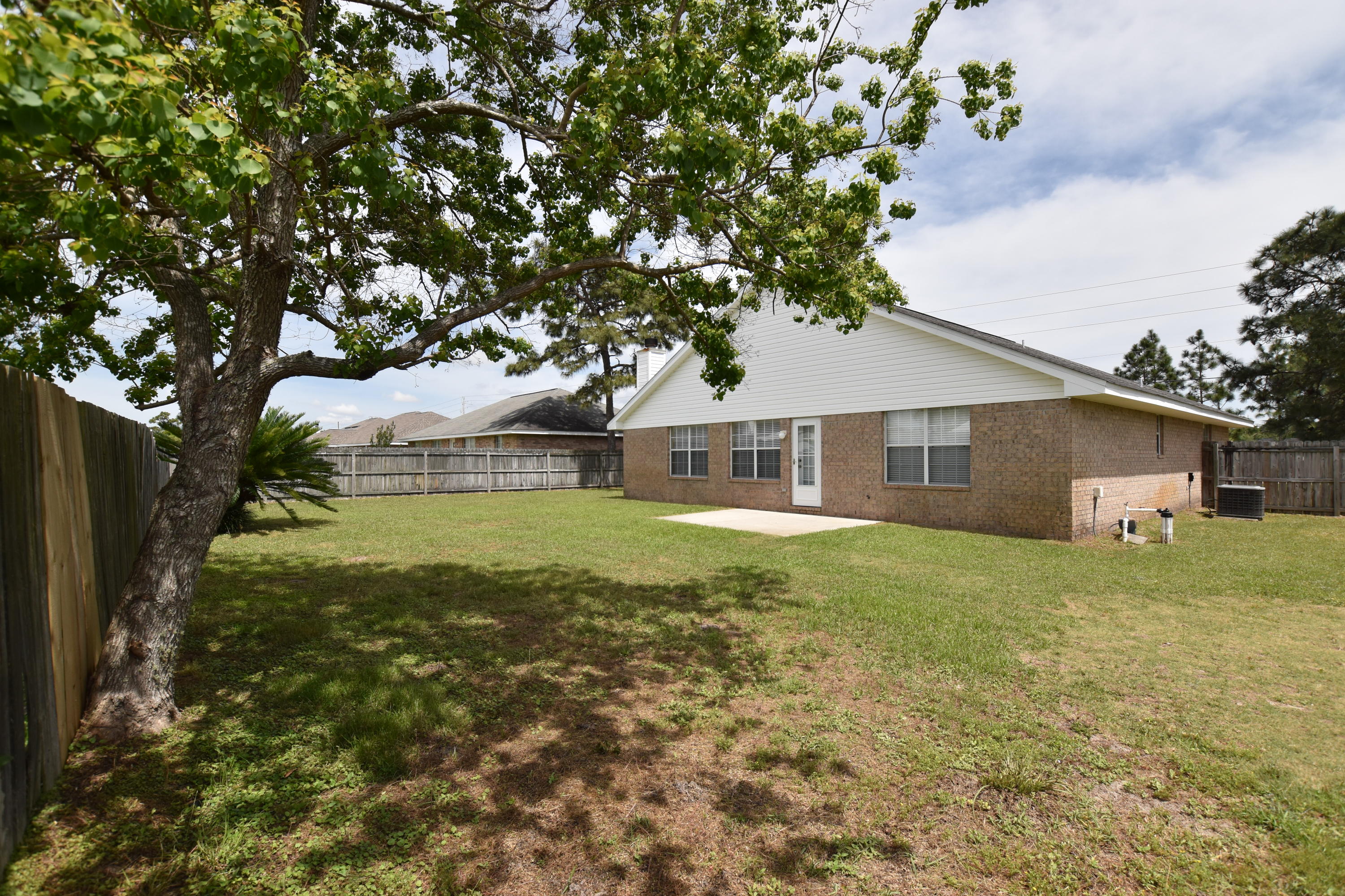 CREETWOODS - Residential