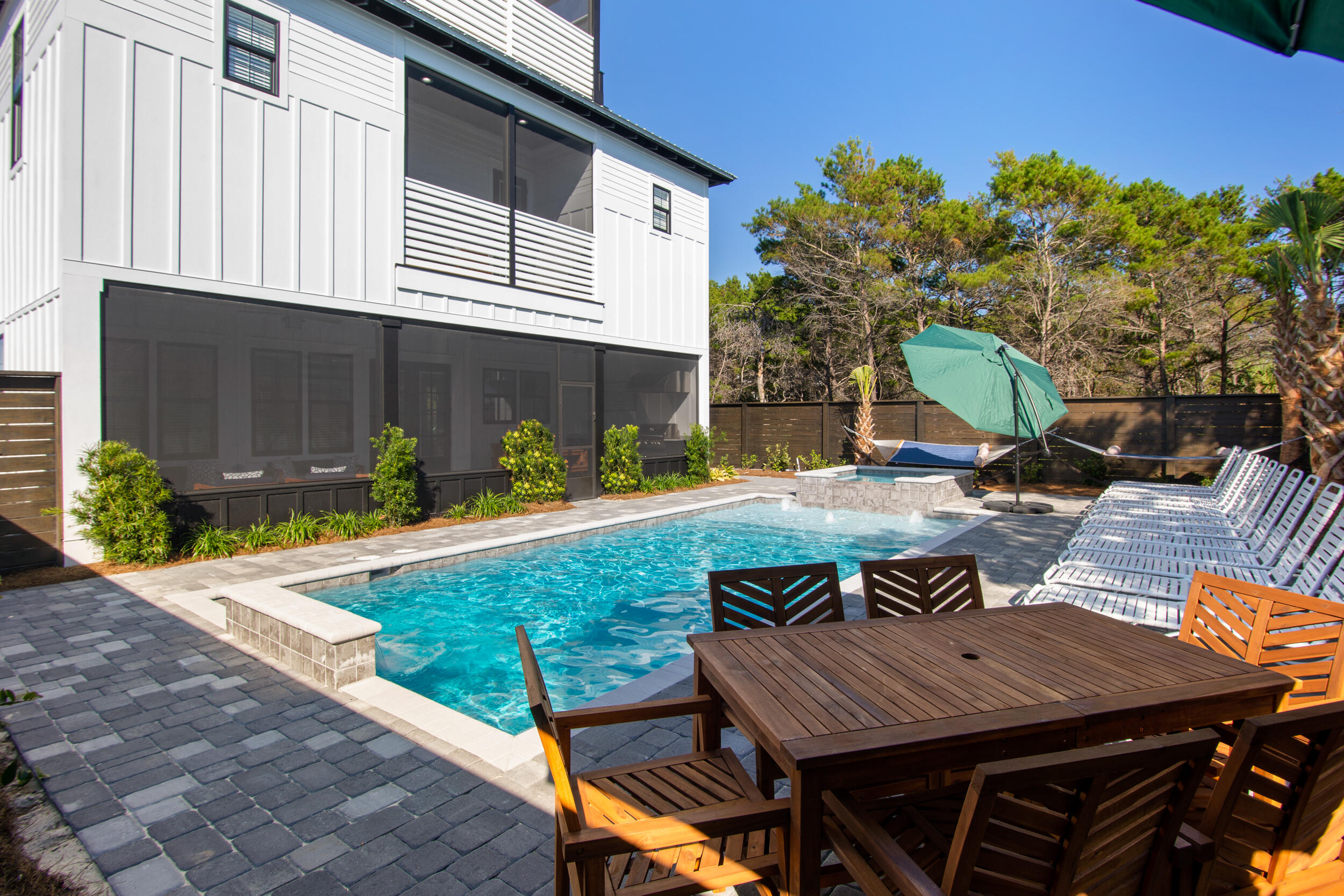 FRANGISTA BEACH 2ND ADDN - Residential