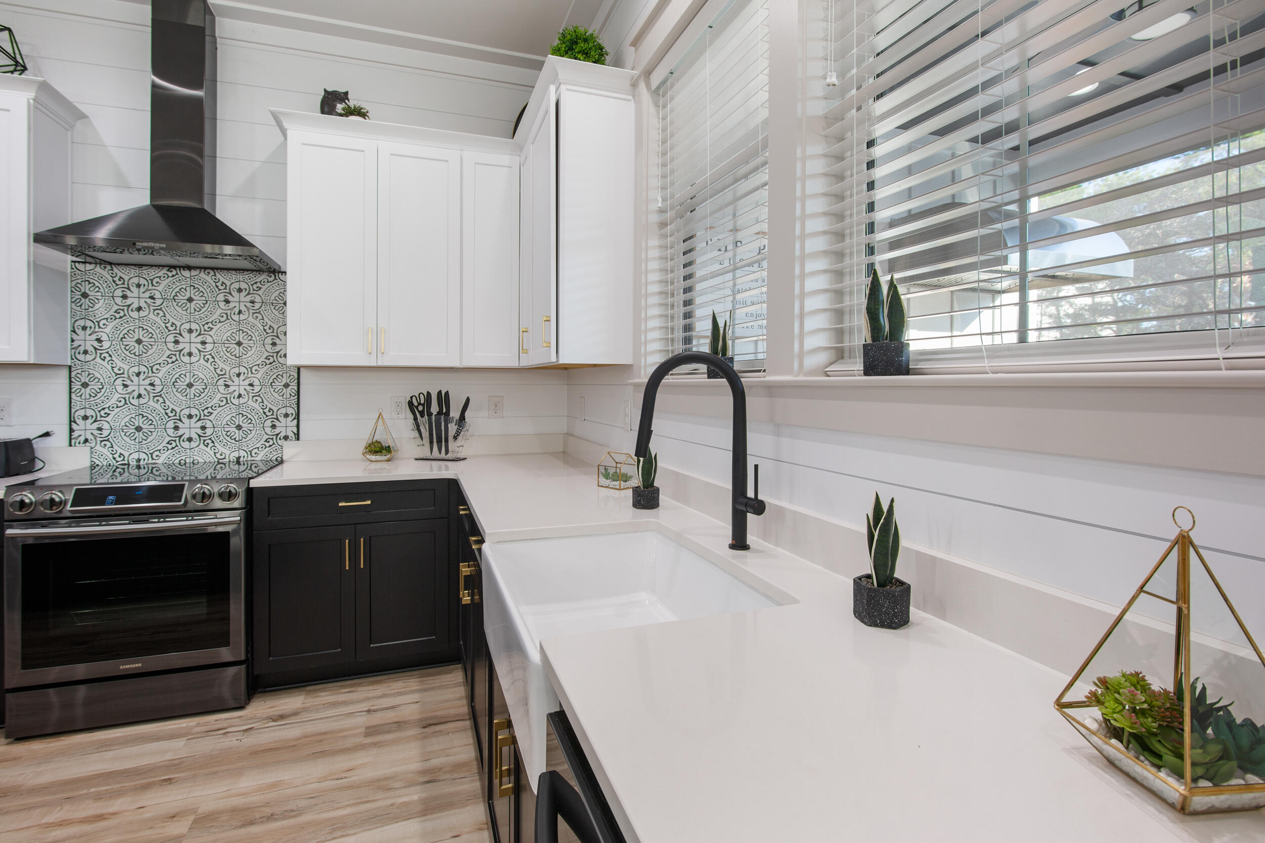 FRANGISTA BEACH 2ND ADDN - Residential