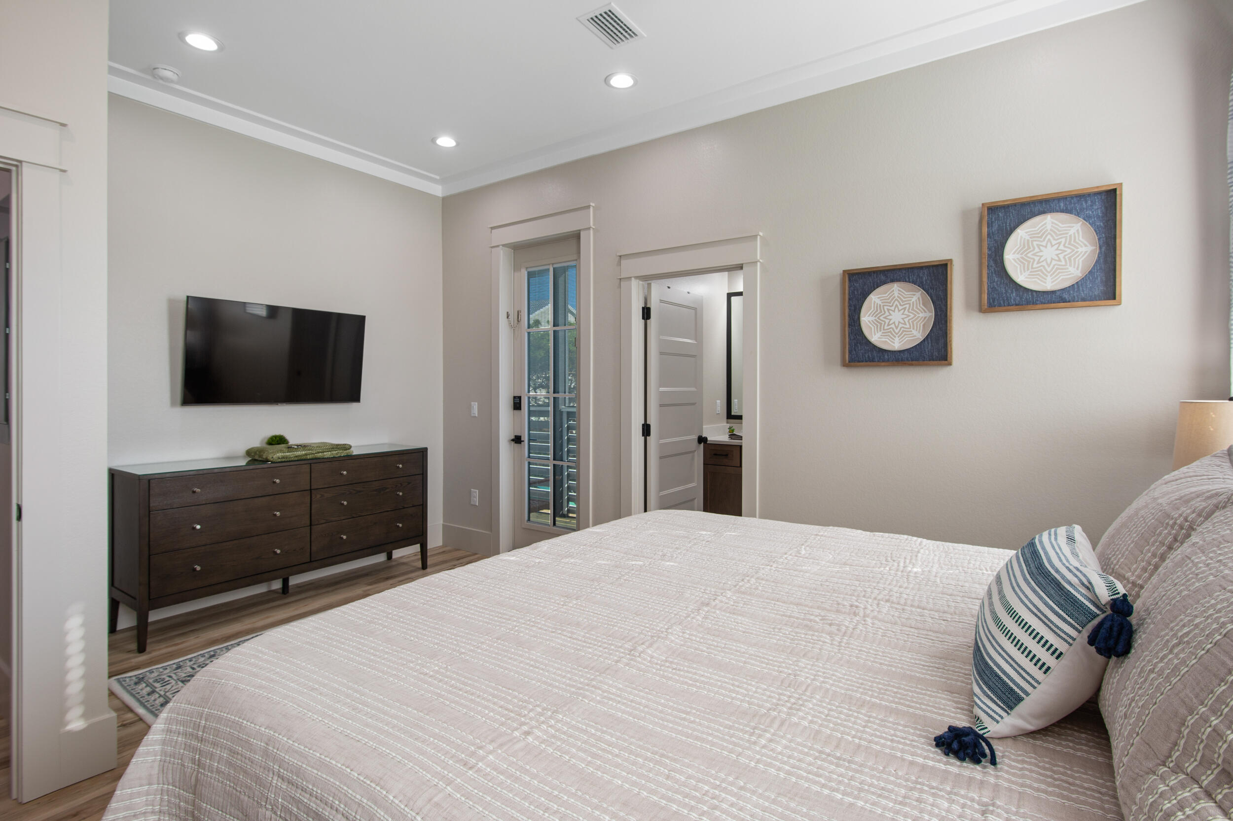 FRANGISTA BEACH 2ND ADDN - Residential