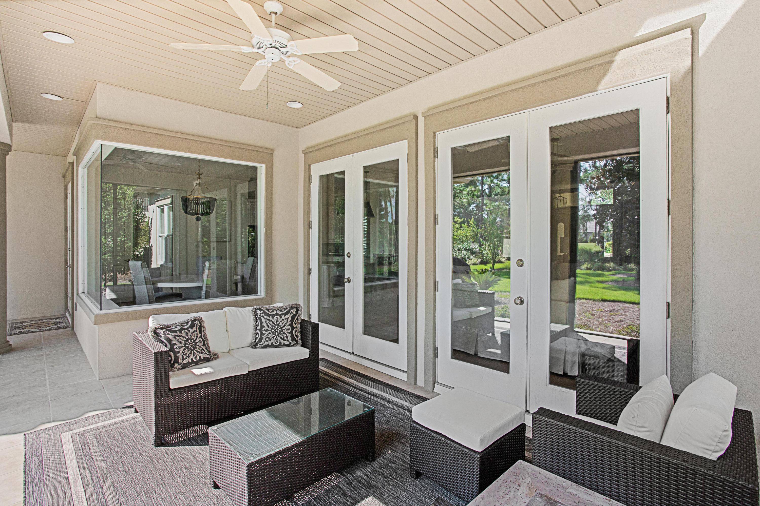 Baytowne Ave East - Residential