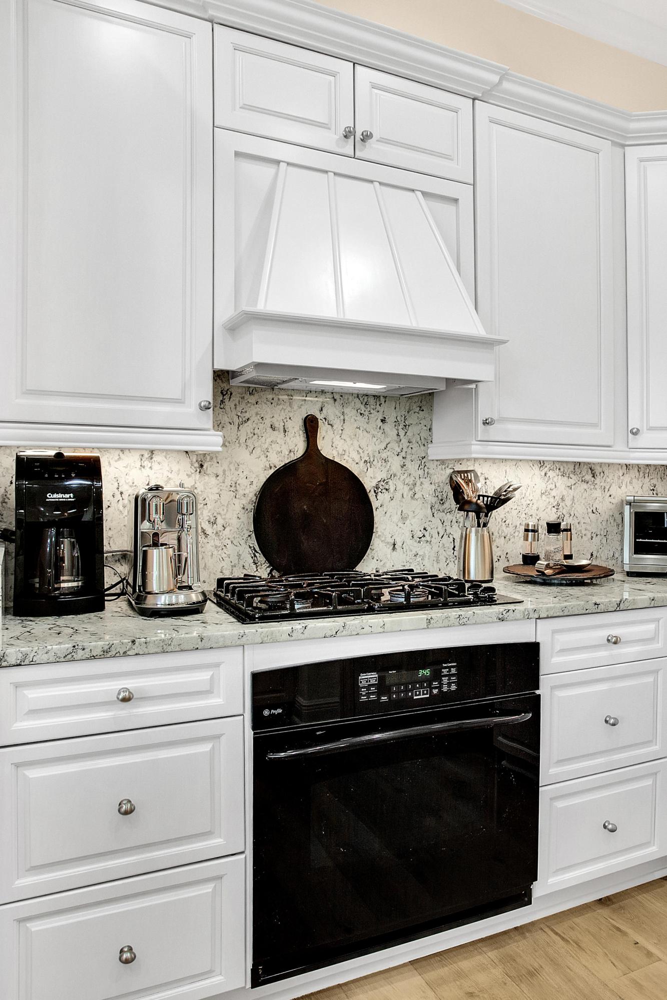 Baytowne Ave East - Residential