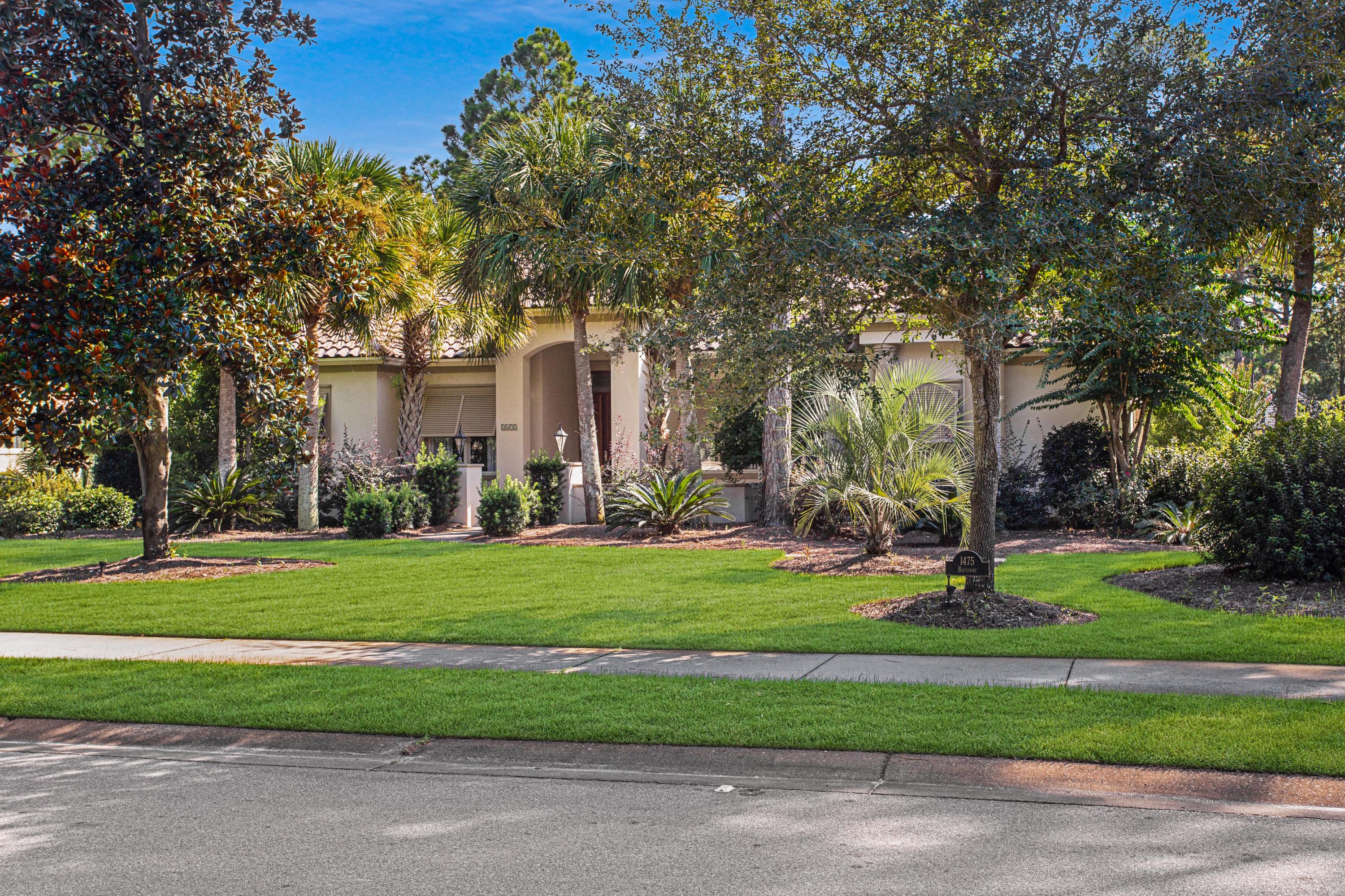 Baytowne Ave East - Residential