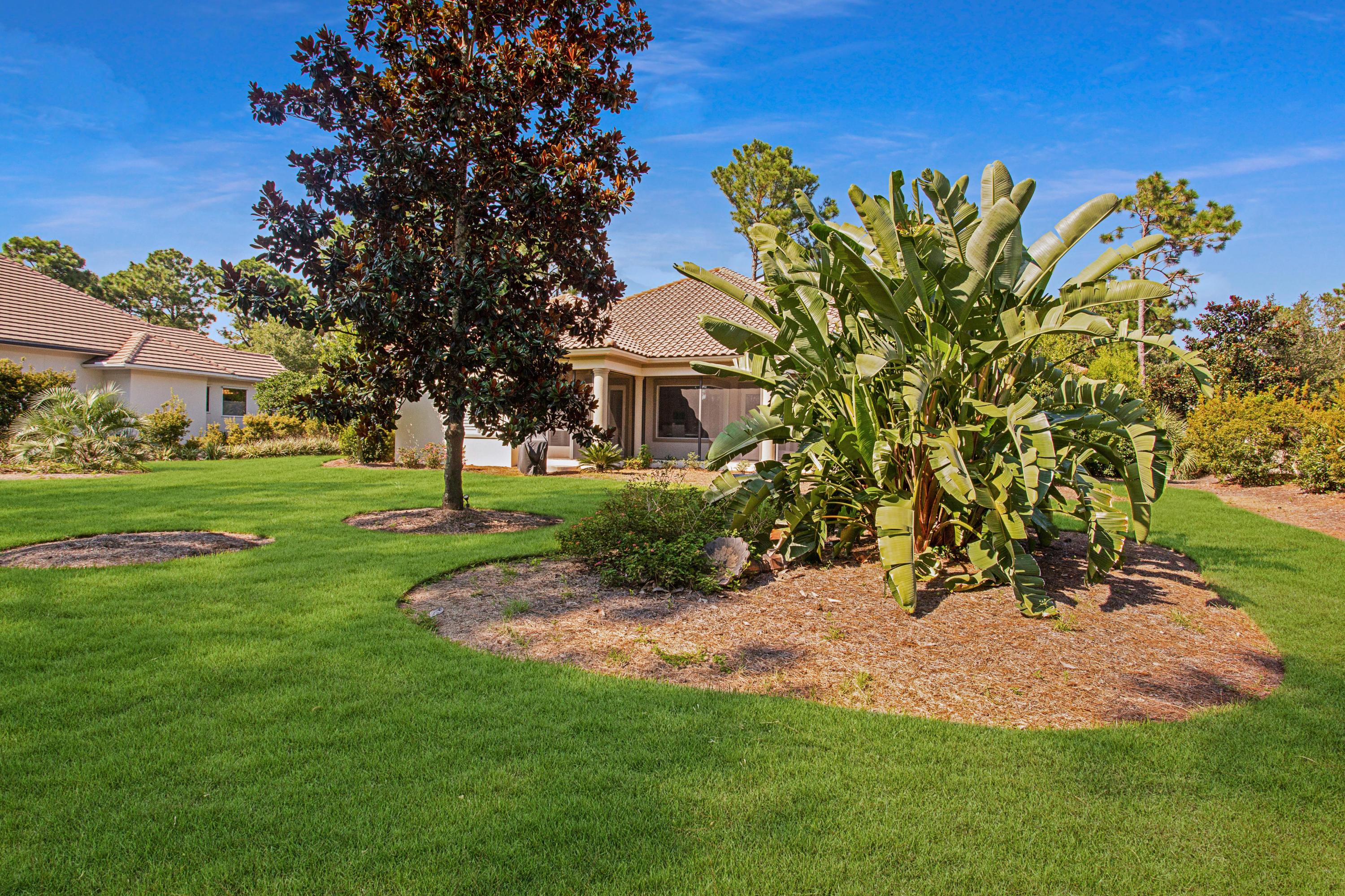 Baytowne Ave East - Residential