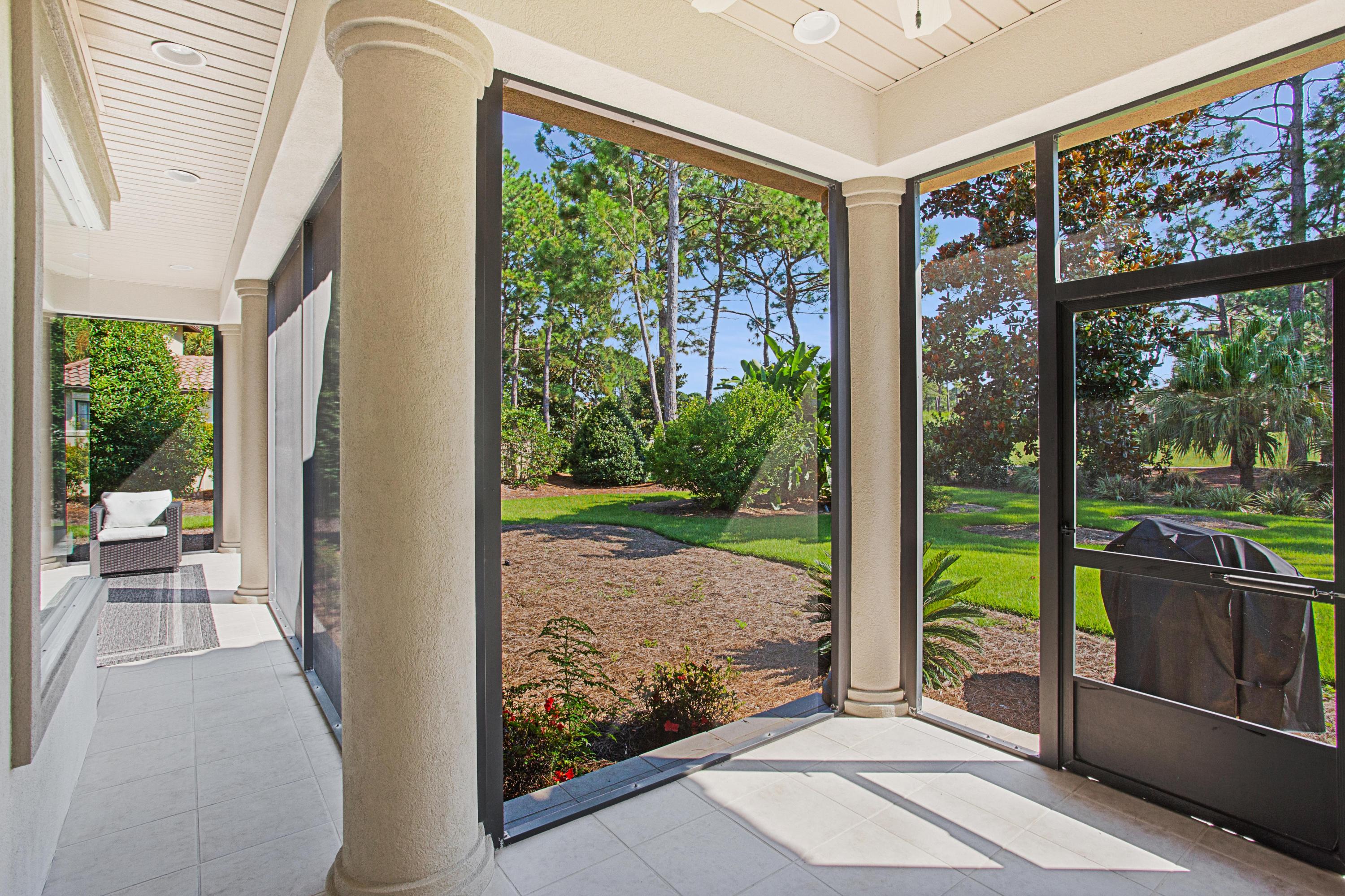 Baytowne Ave East - Residential