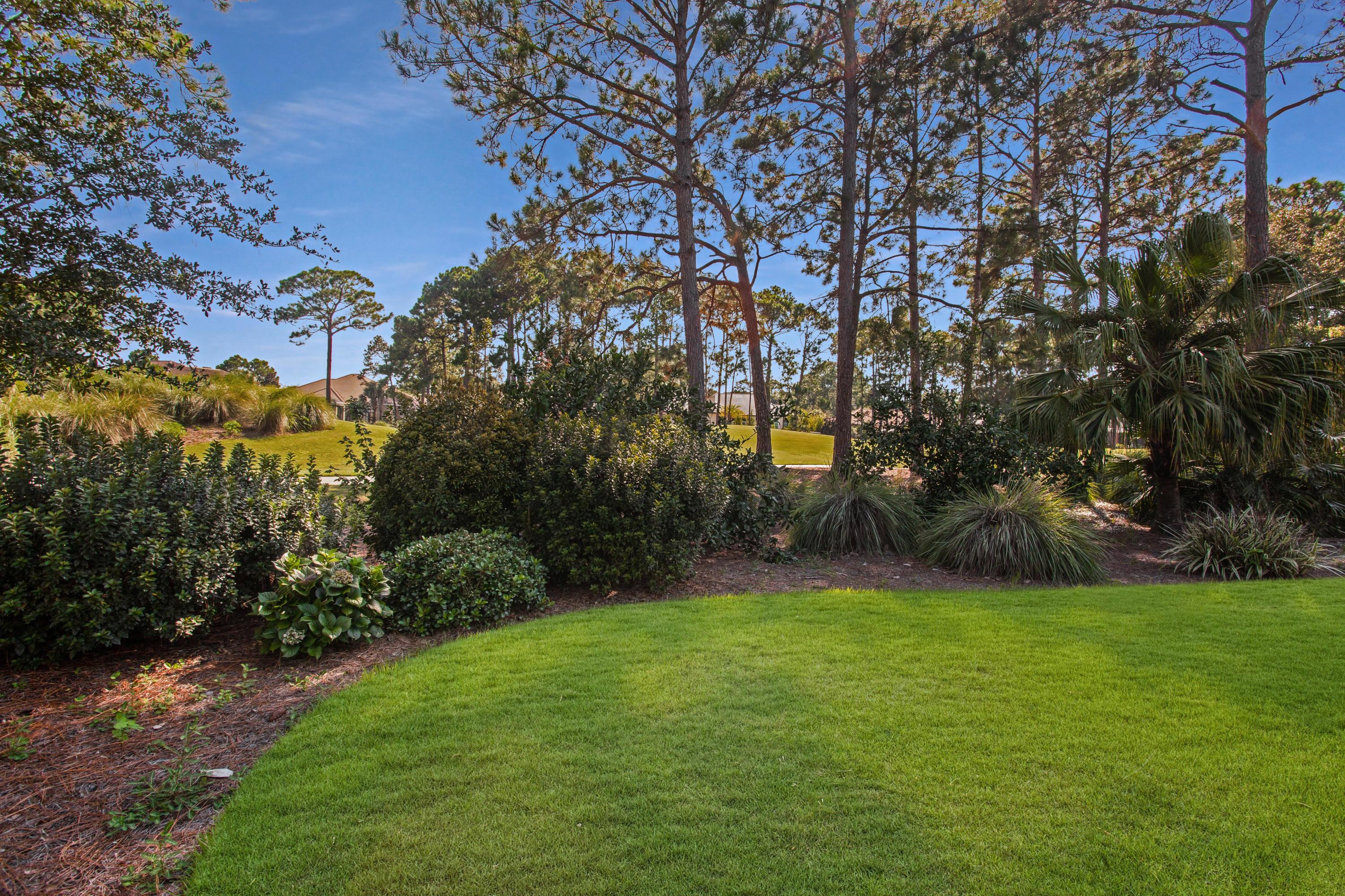 Baytowne Ave East - Residential