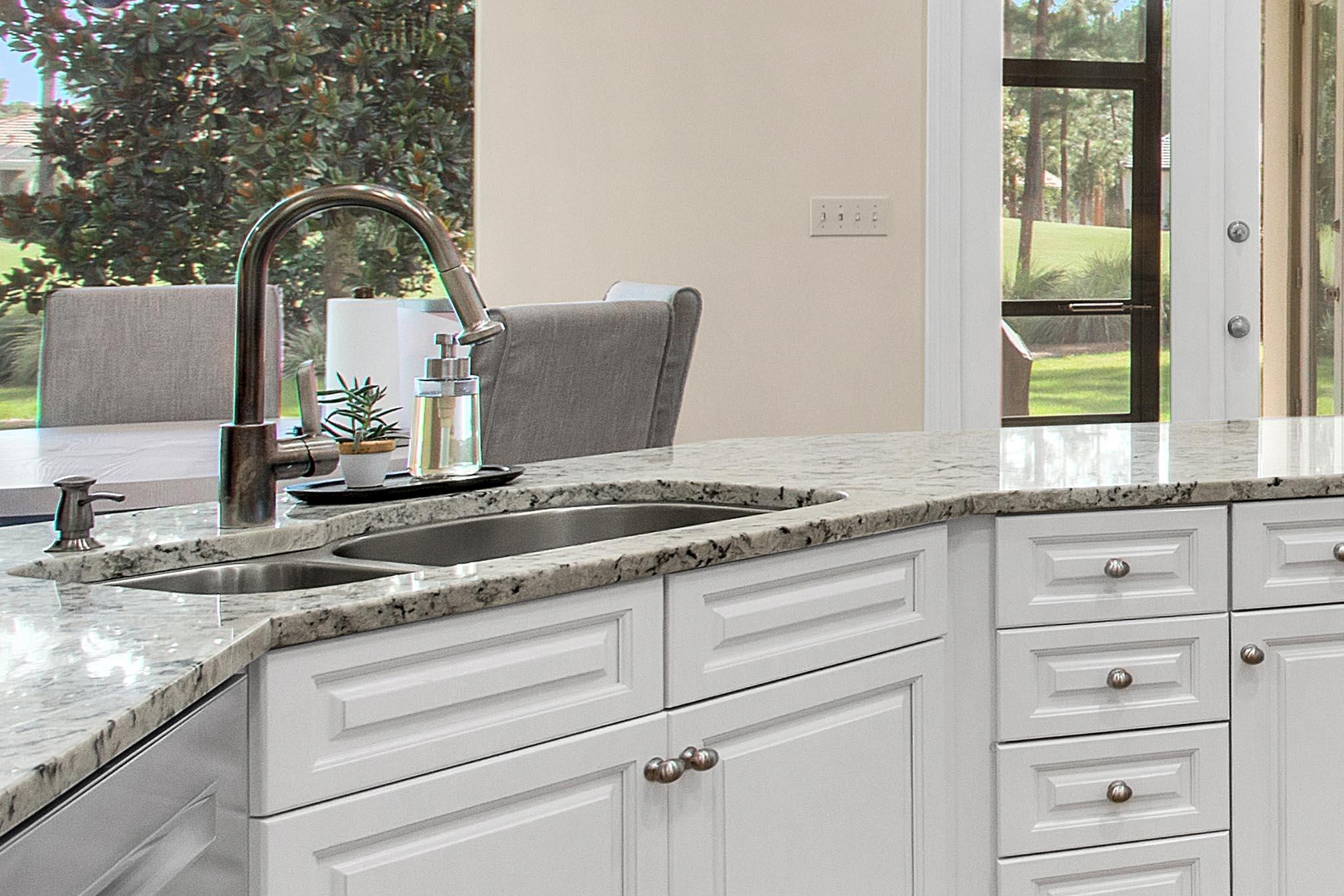 Baytowne Ave East - Residential