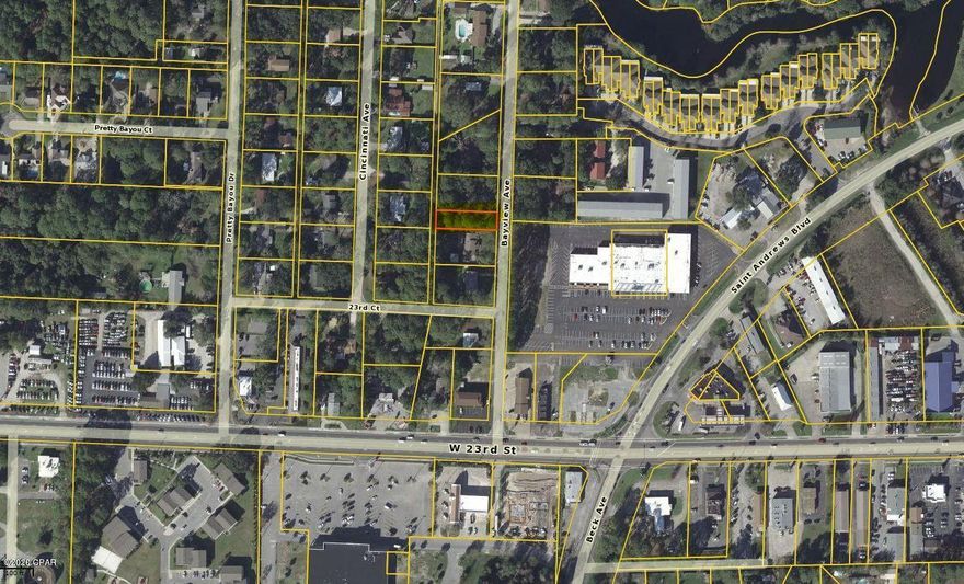 Centrally located residential building lot