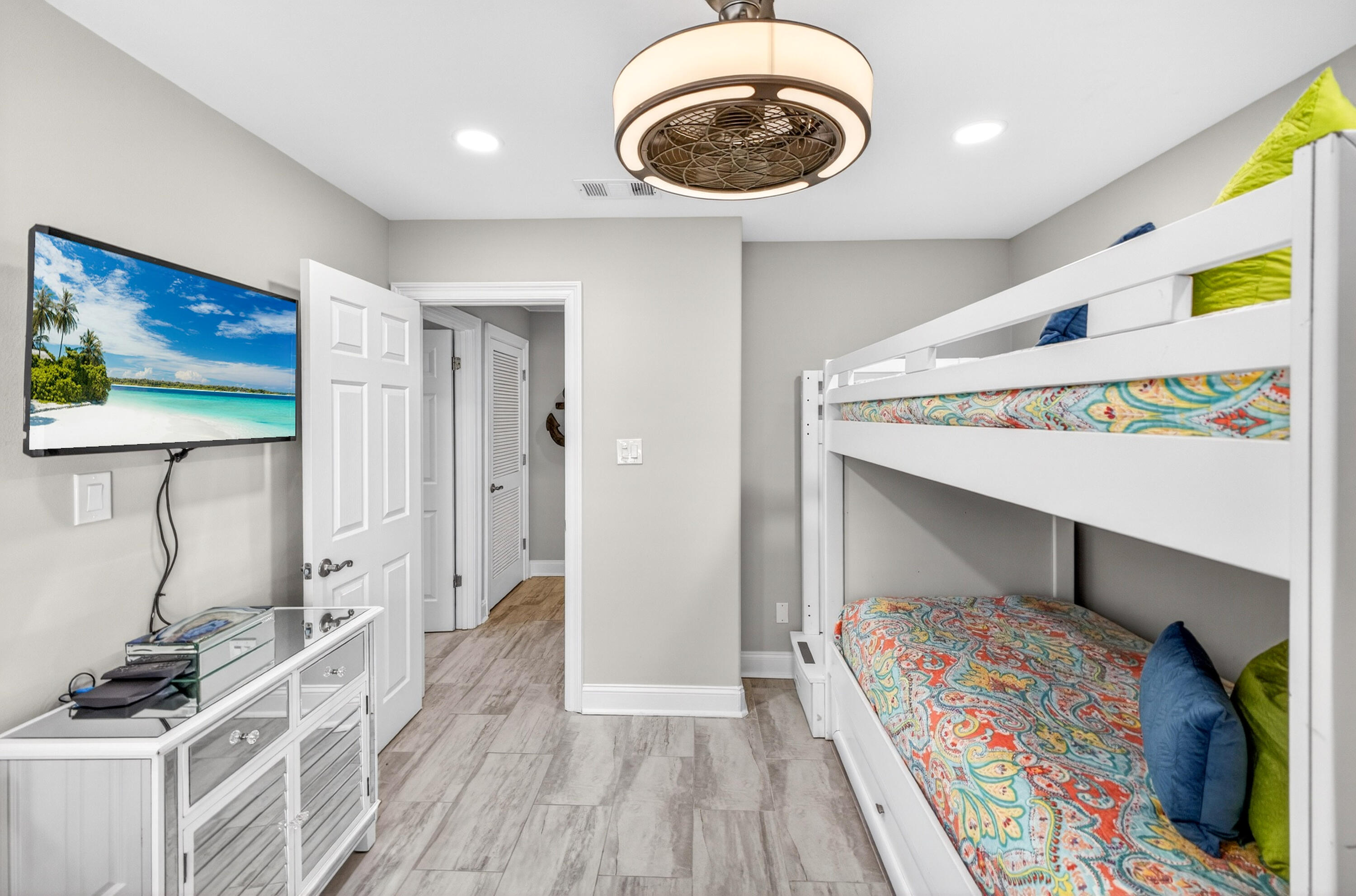 SANDPIPER VILLAGE CONDO - Residential