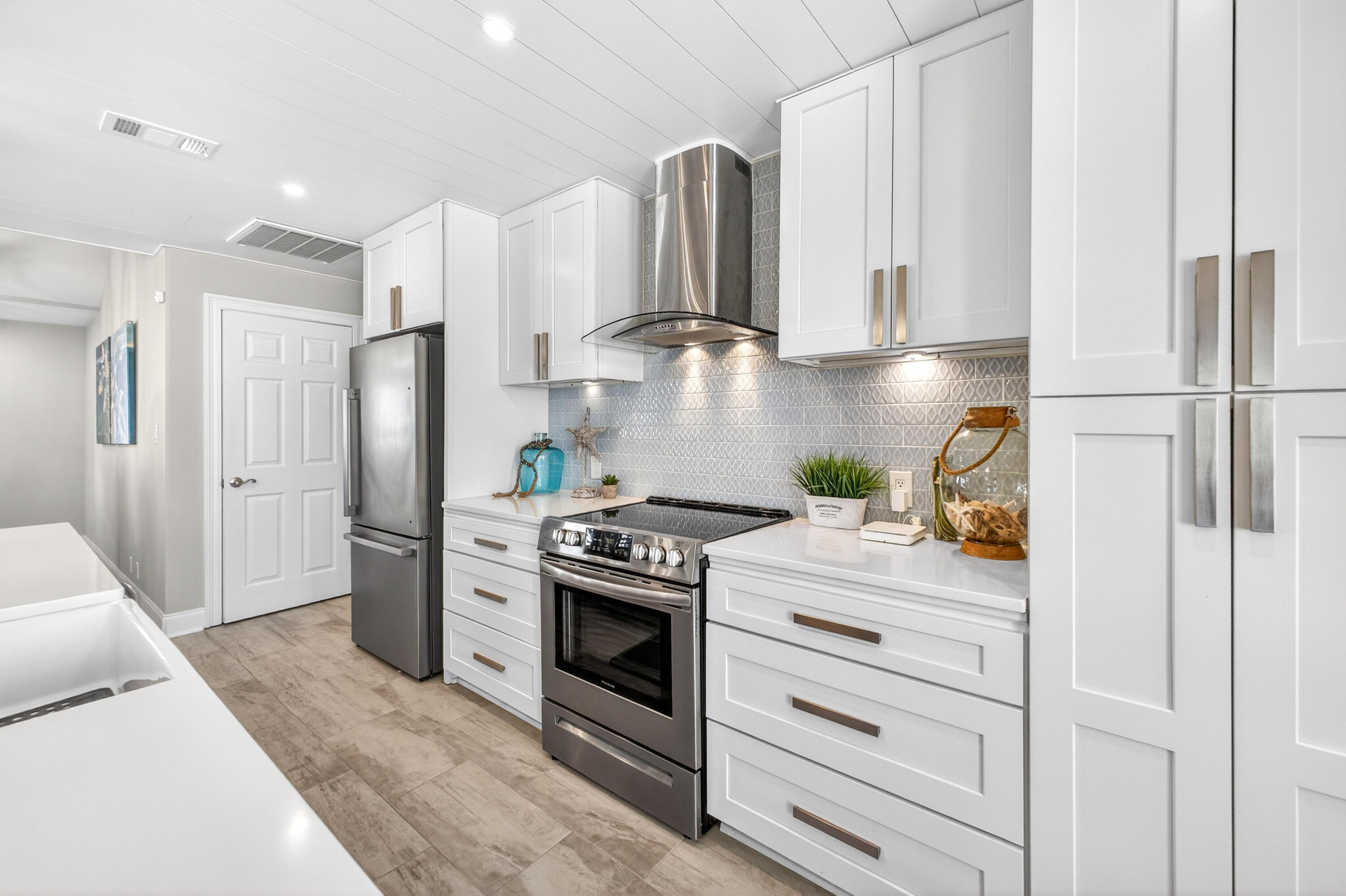 SANDPIPER VILLAGE CONDO - Residential