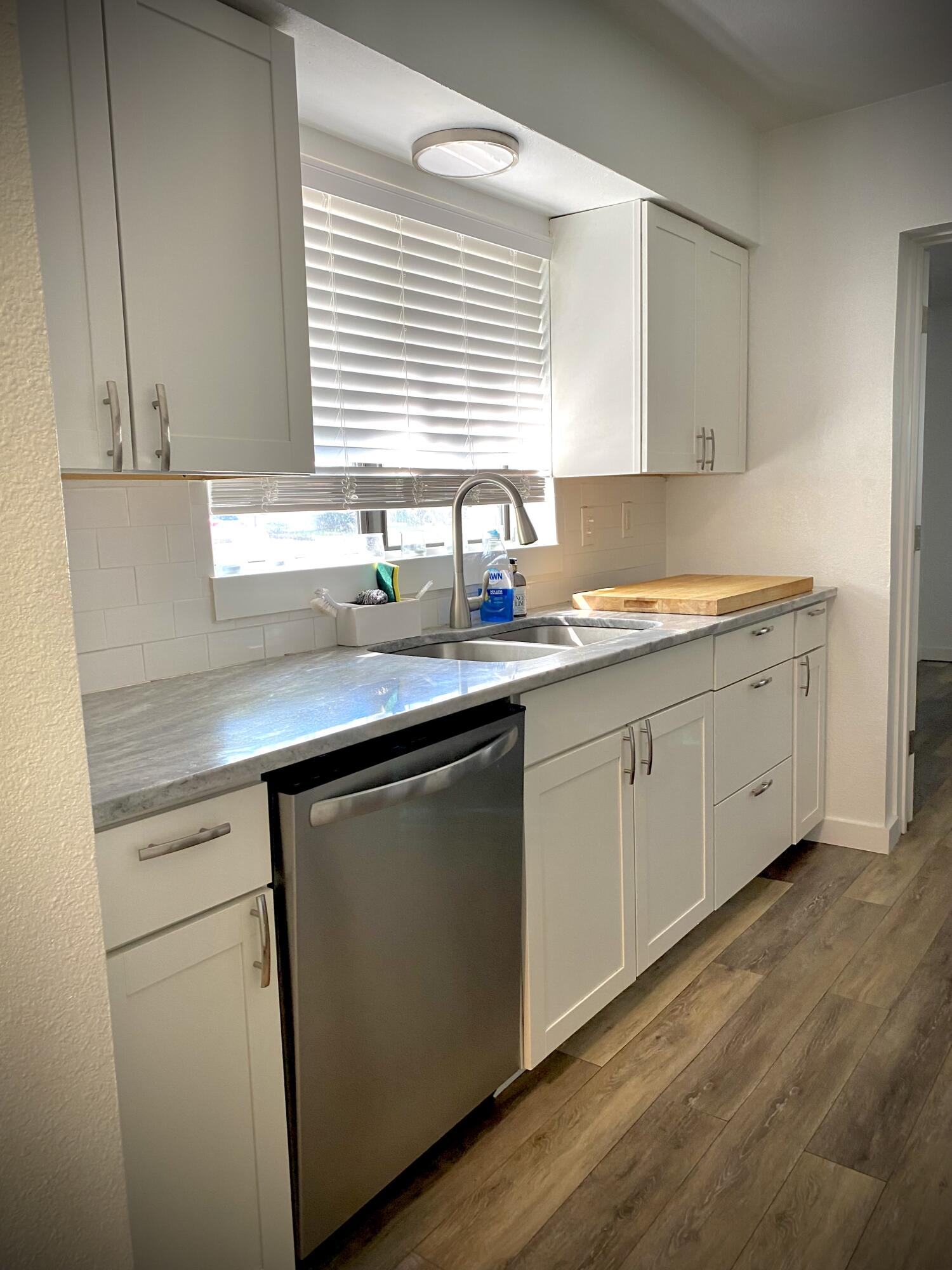 BRYN MAWR PARK - Residential Lease