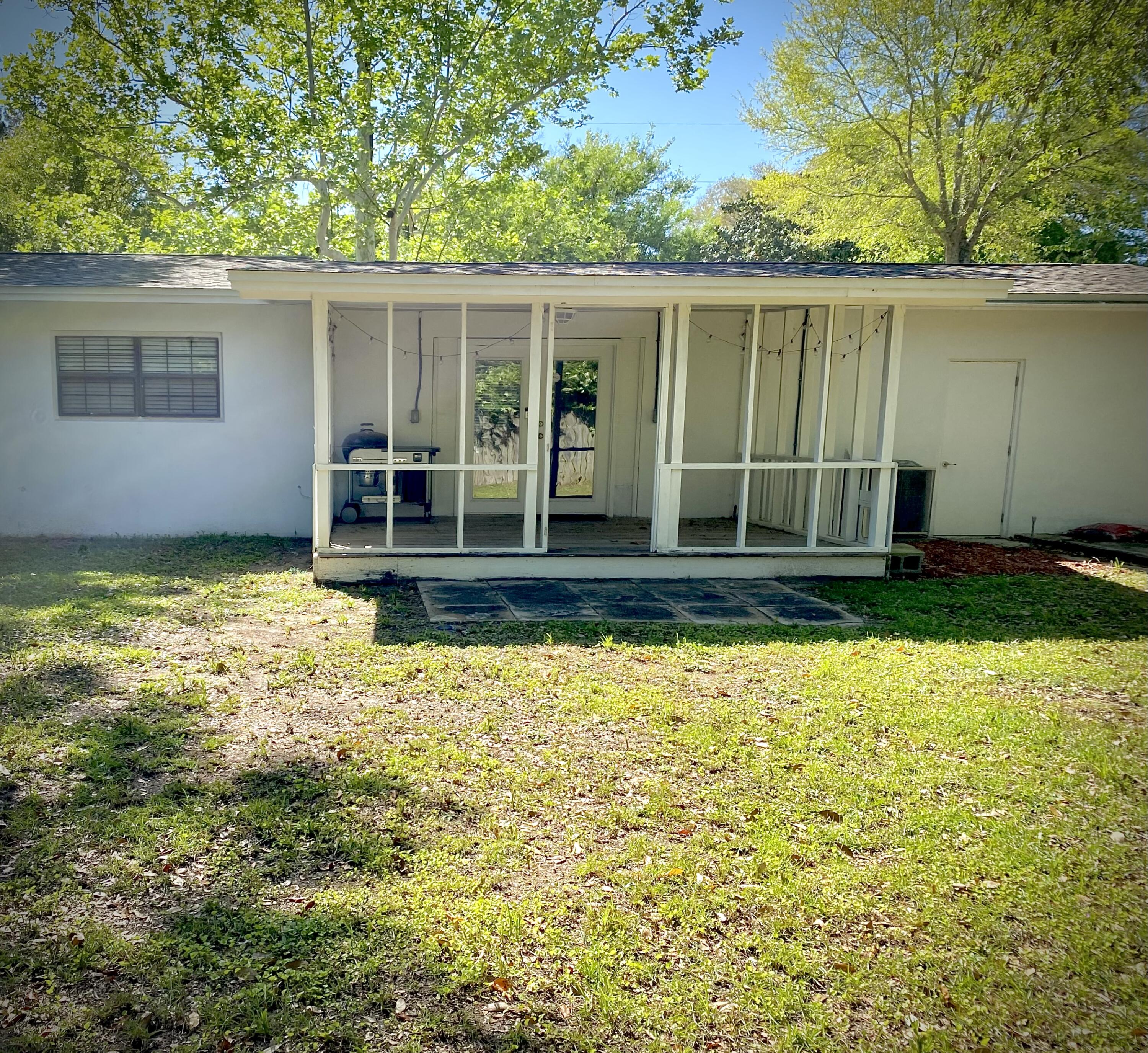 BRYN MAWR PARK - Residential Lease