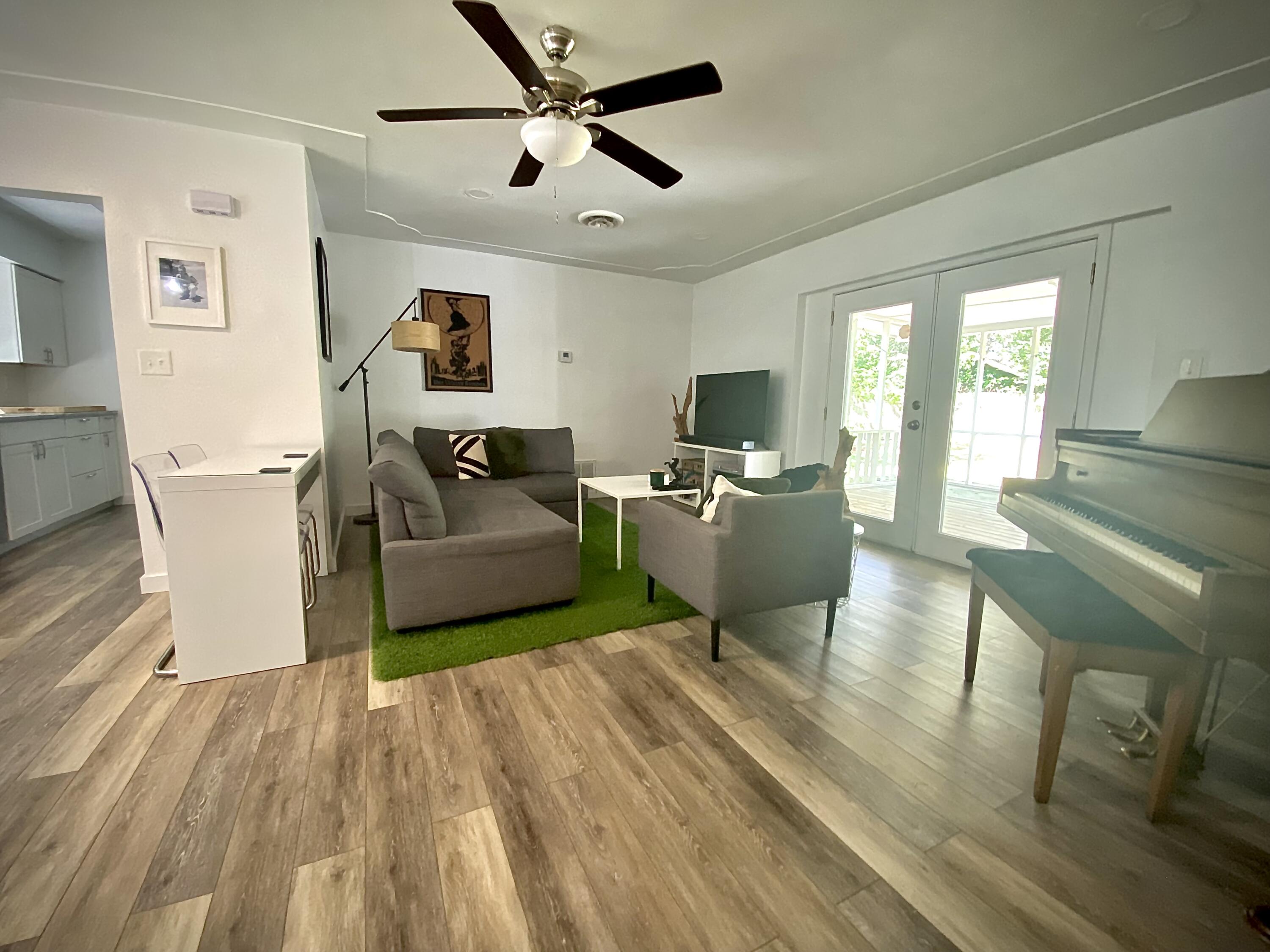 BRYN MAWR PARK - Residential Lease