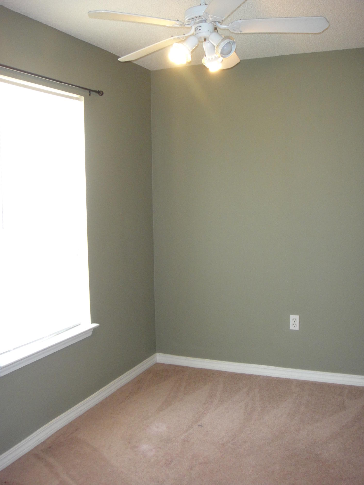 SAN PEDRO PLAZA - Residential Lease