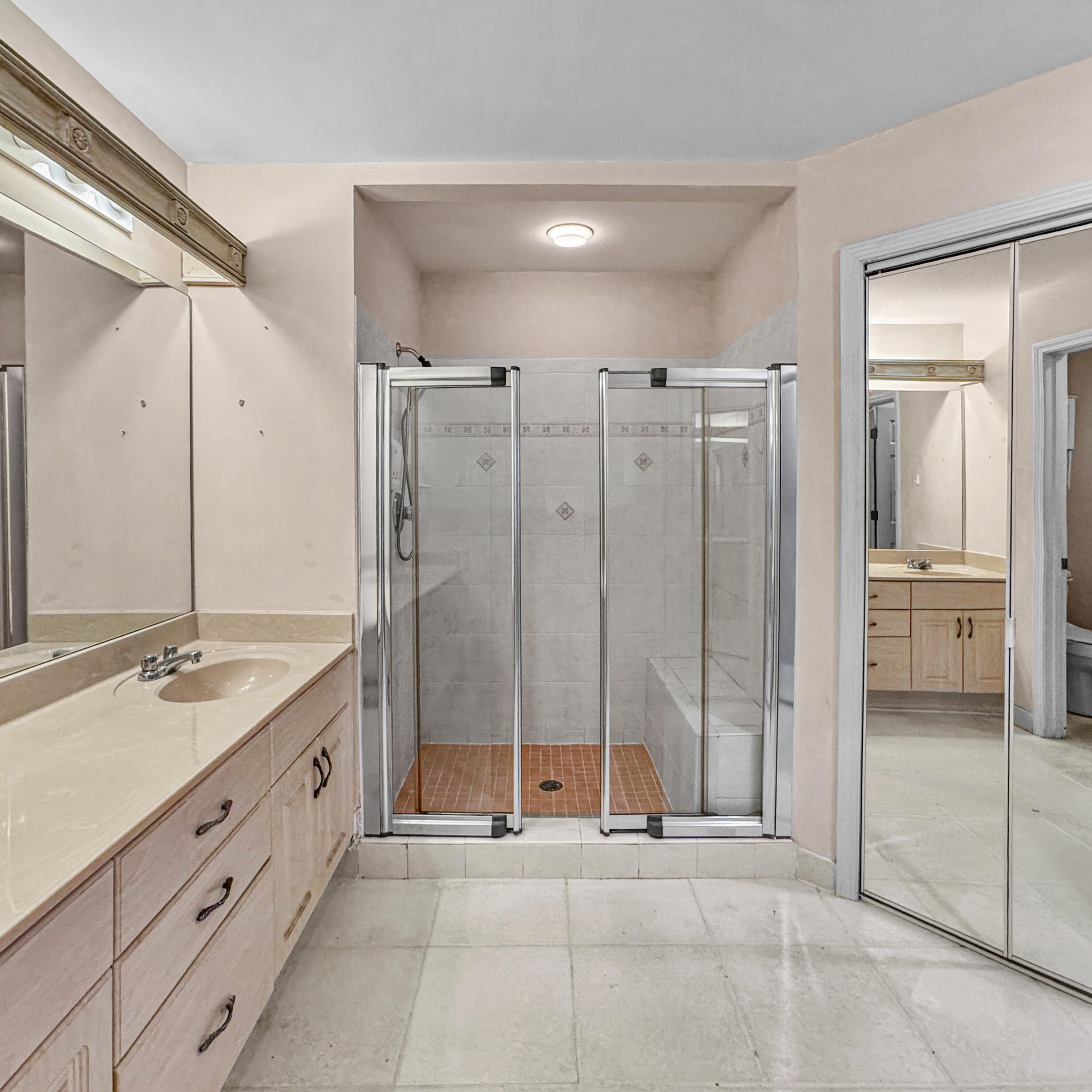 SUMMERWOOD - Residential