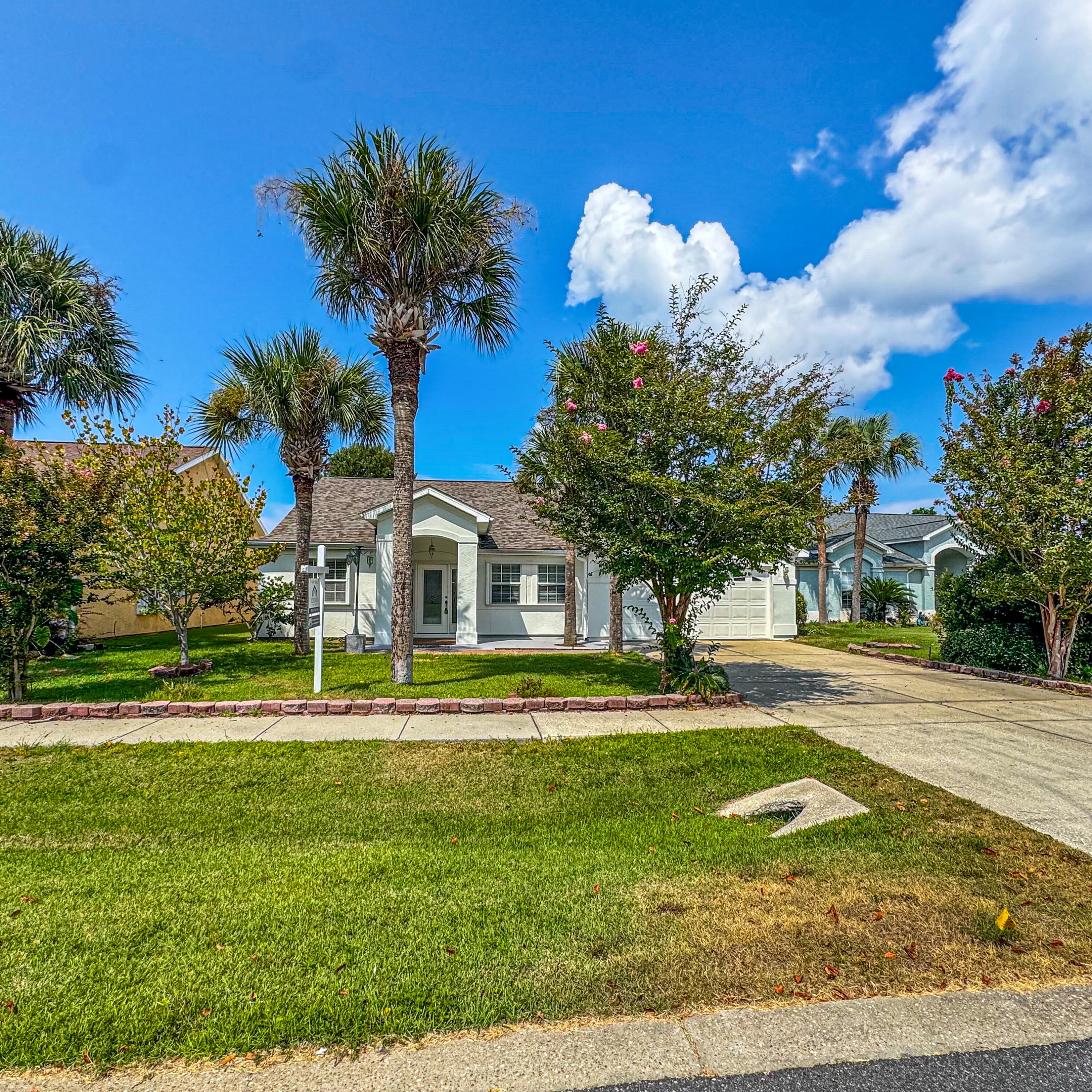 SUMMERWOOD - Residential