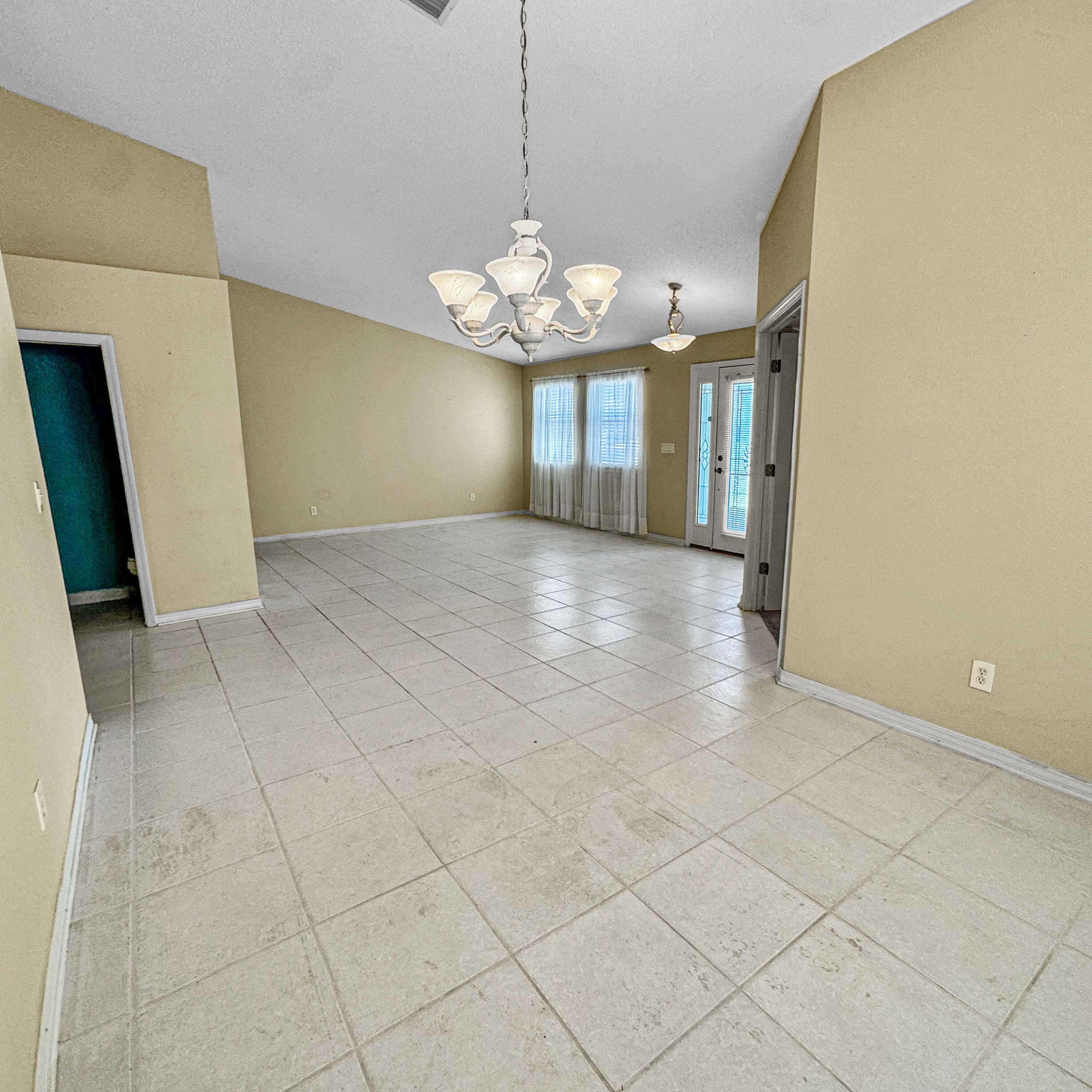 SUMMERWOOD - Residential