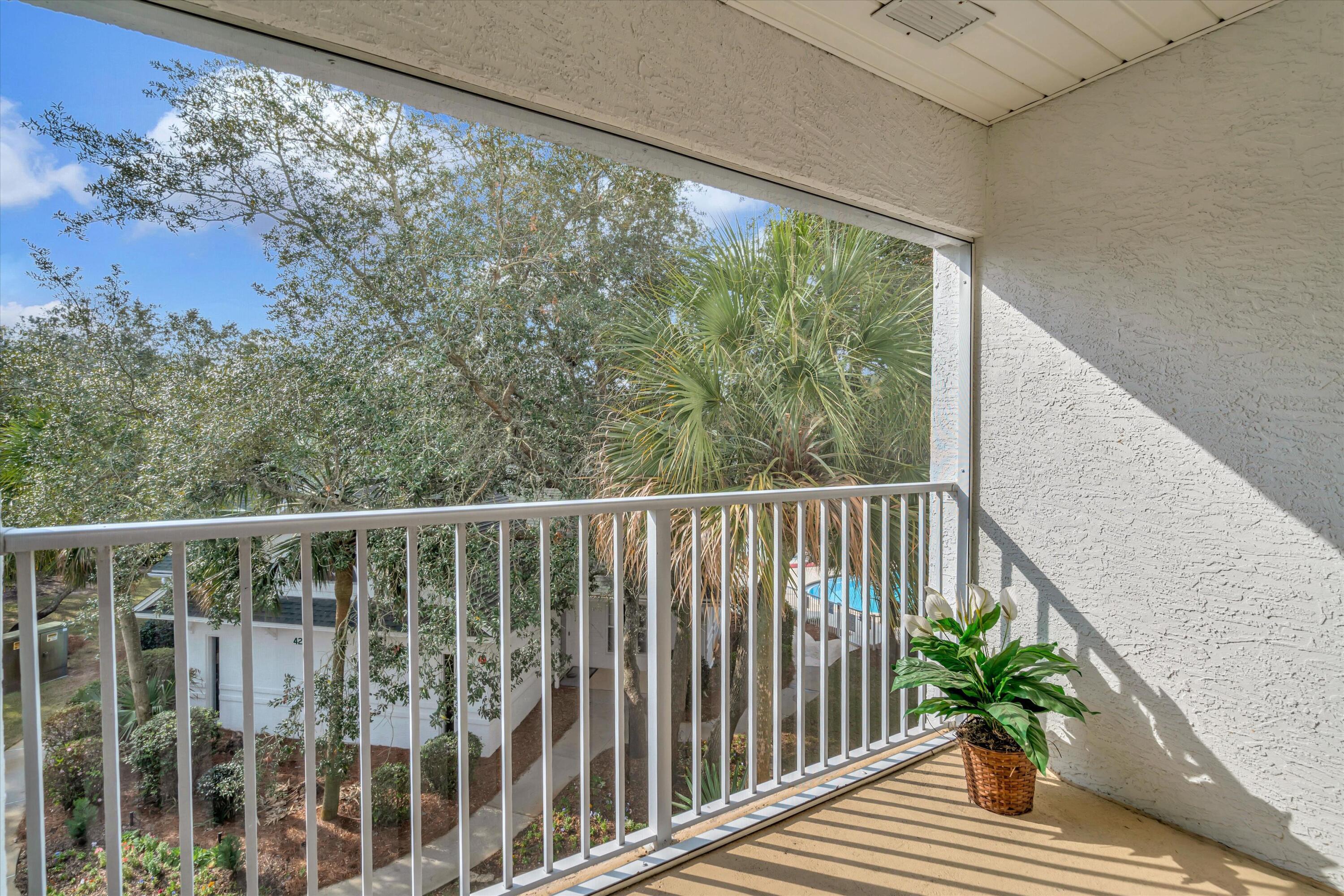 THE FLORIDA CLUB - Residential