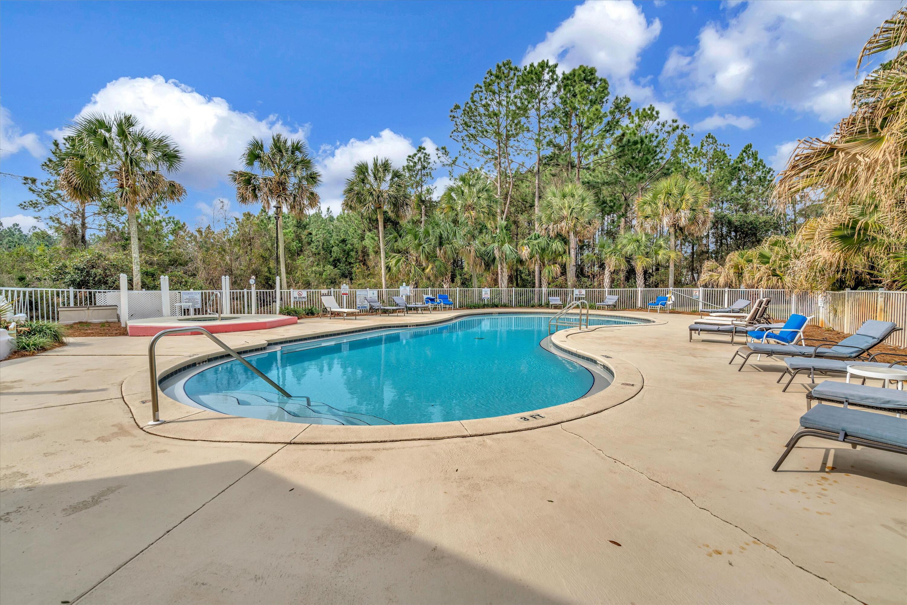 THE FLORIDA CLUB - Residential