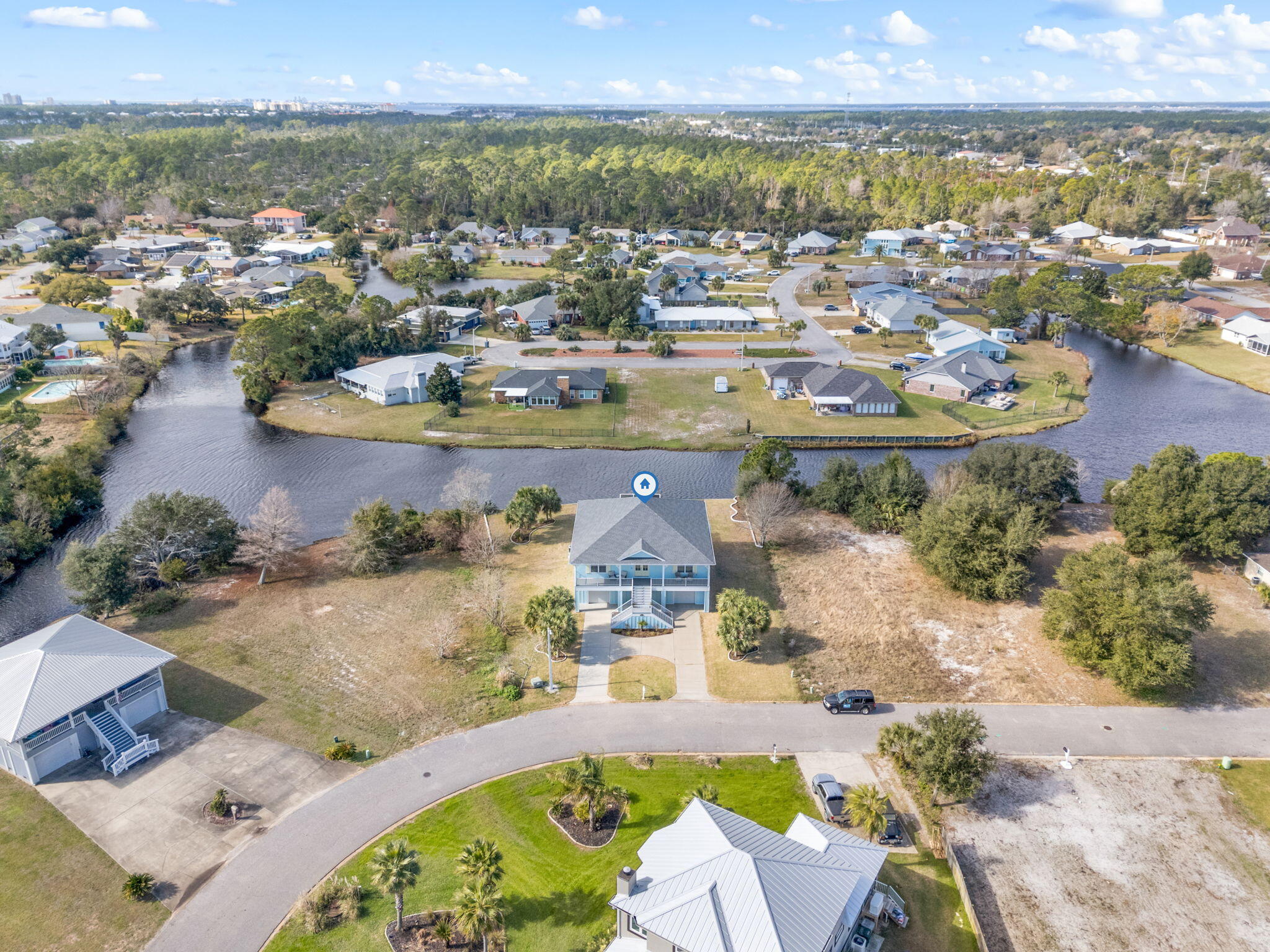 GRANDE LAGOON WEST - Residential