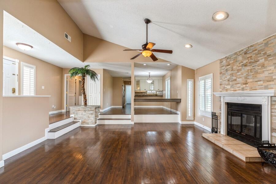 TIMBER CREEK ESTATES - Residential