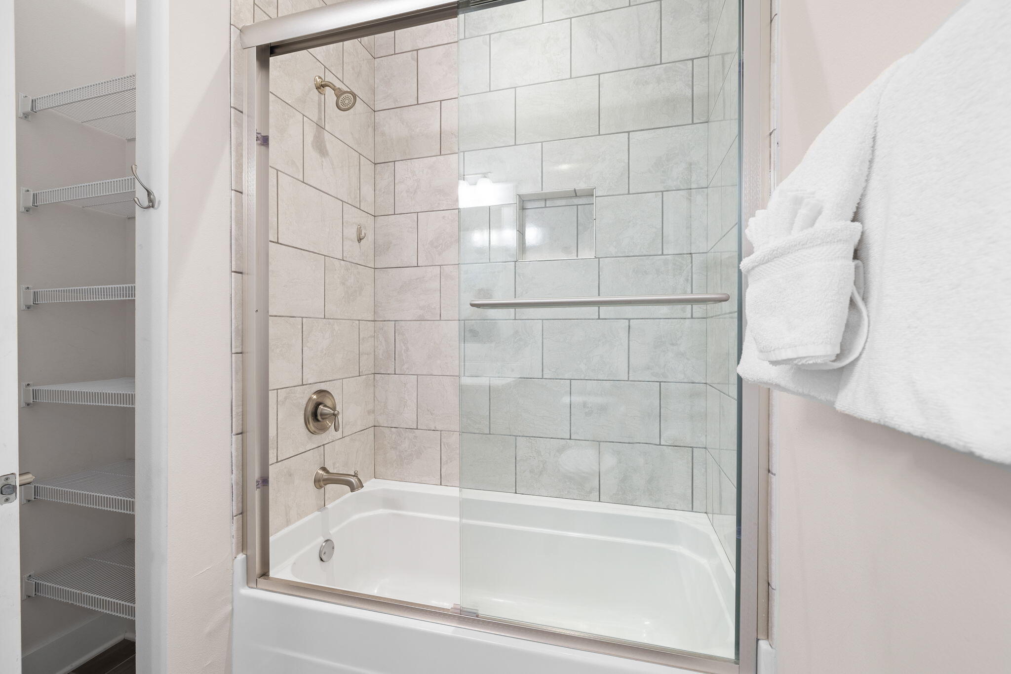 PROMINENCE - Residential